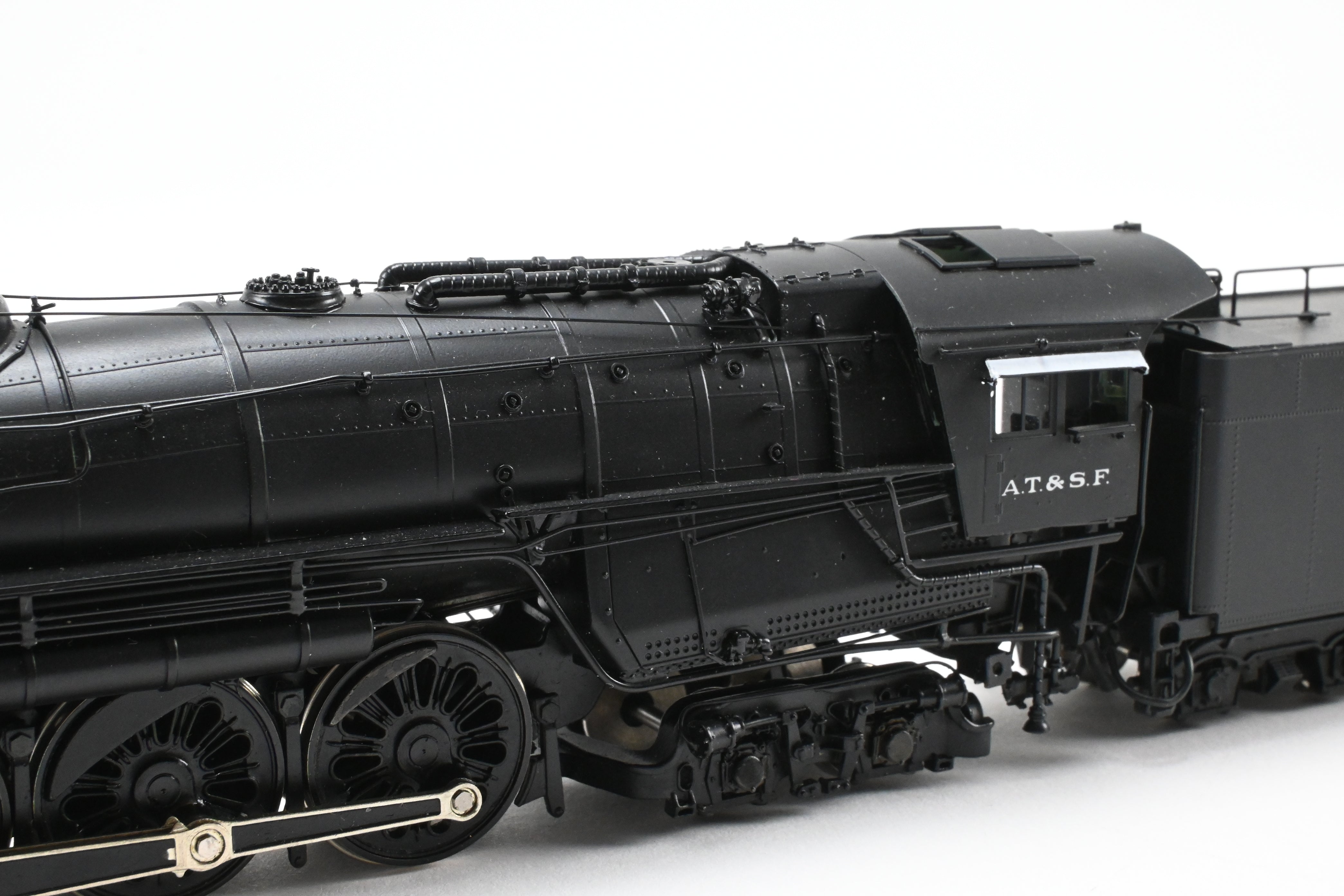HO Brass Hallmark ATSF Santa Fe 3765 Class 4-8-4 Modernized FP Model #3772