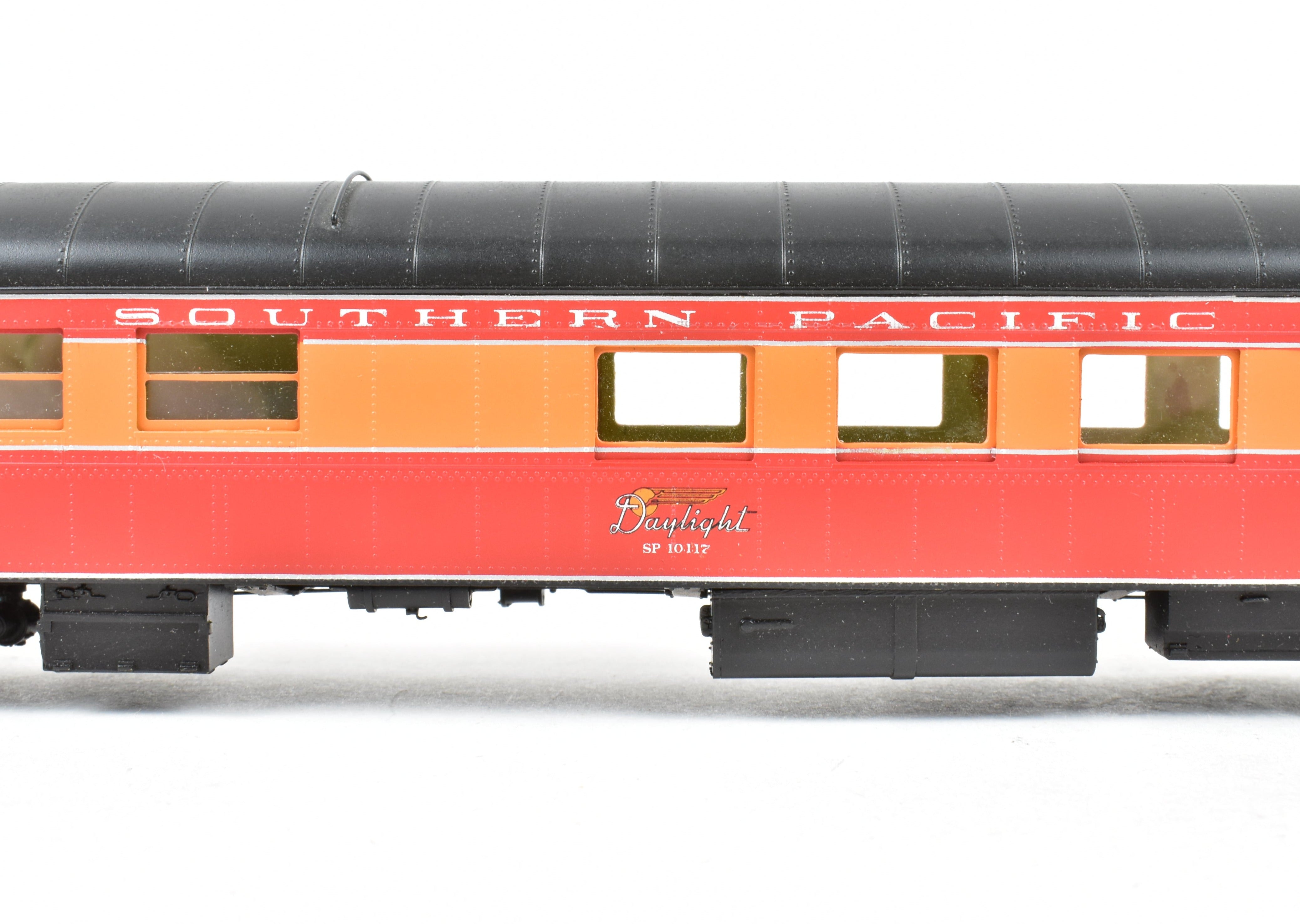 HO Scale Brass Precision Scale Co. Model Train Diner - Southern Pacific Harriman CS 77 - D - 4 with CP Daylight Scheme Custom Painting