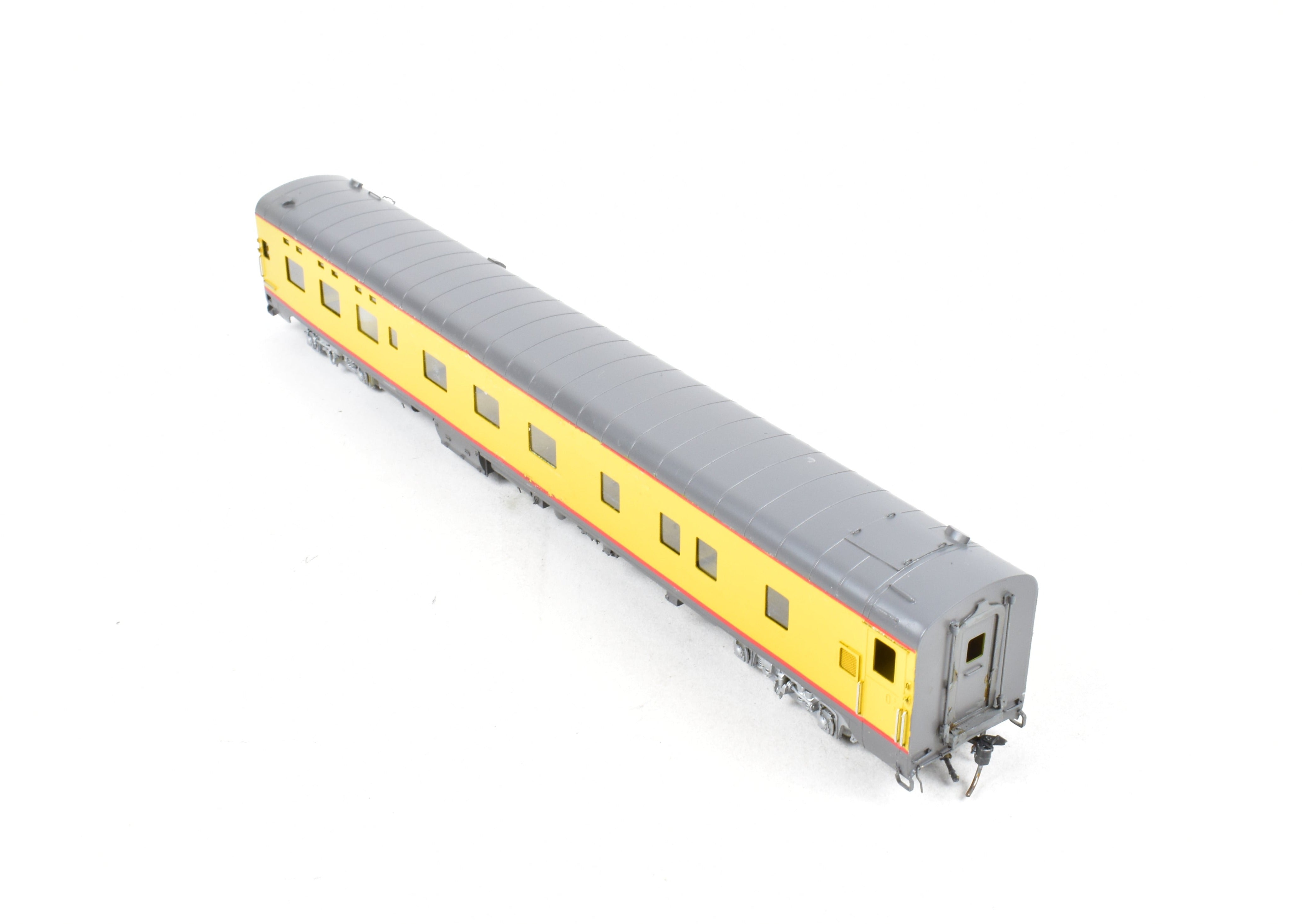 High - Quality HO Scale Brass Model Train Sleeper by Wasatch Model Co., ATSF - Santa Fe Valley Design Painted as UP - Union Pacific American Series Sleeper