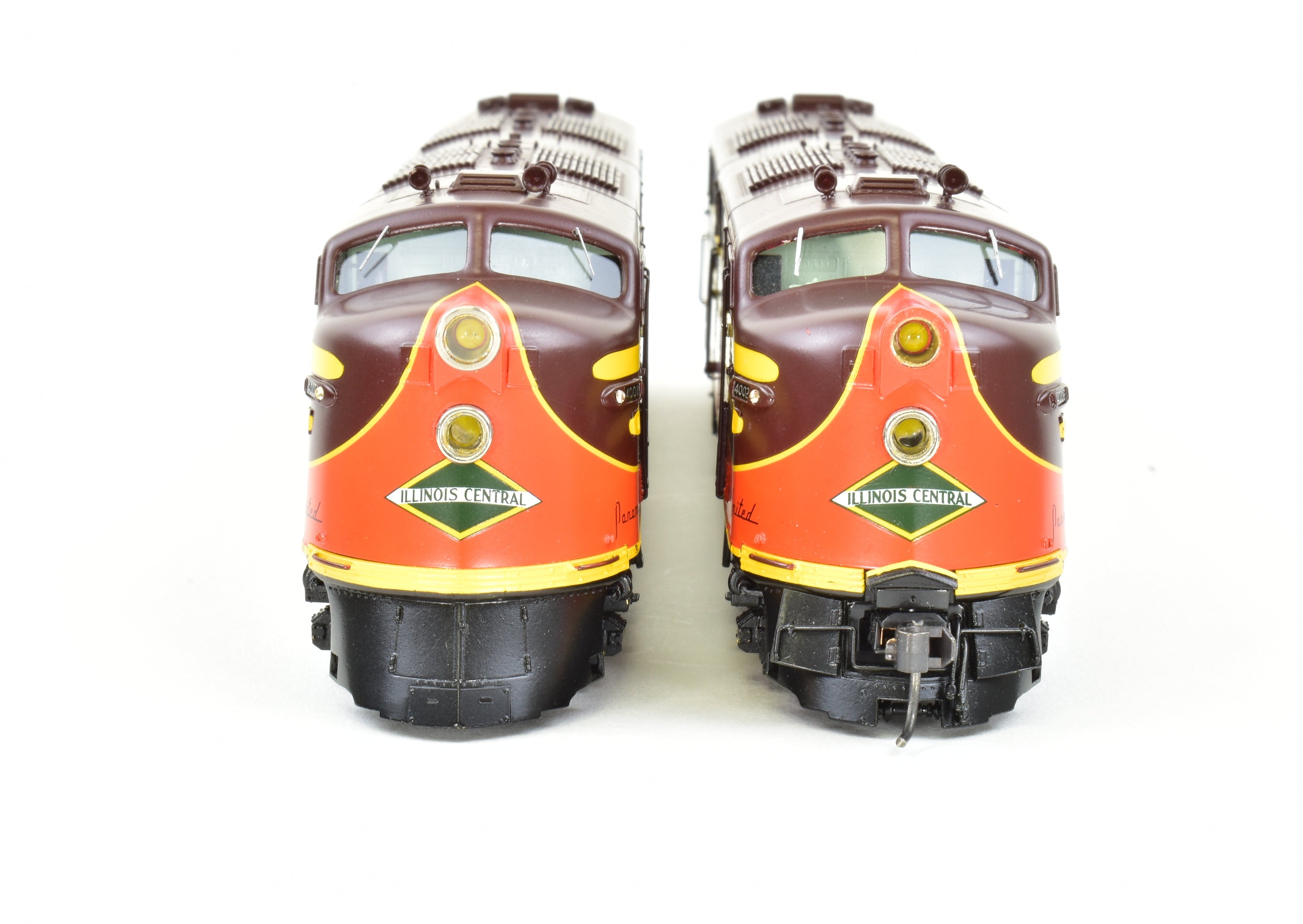 HO Scale Brass Model Train Set - Railway Classics Illinois Central 1942 Panama Limited 10-Car Set with EMD E6 AA Set F/P, Featuring ESU DCC & Sound System