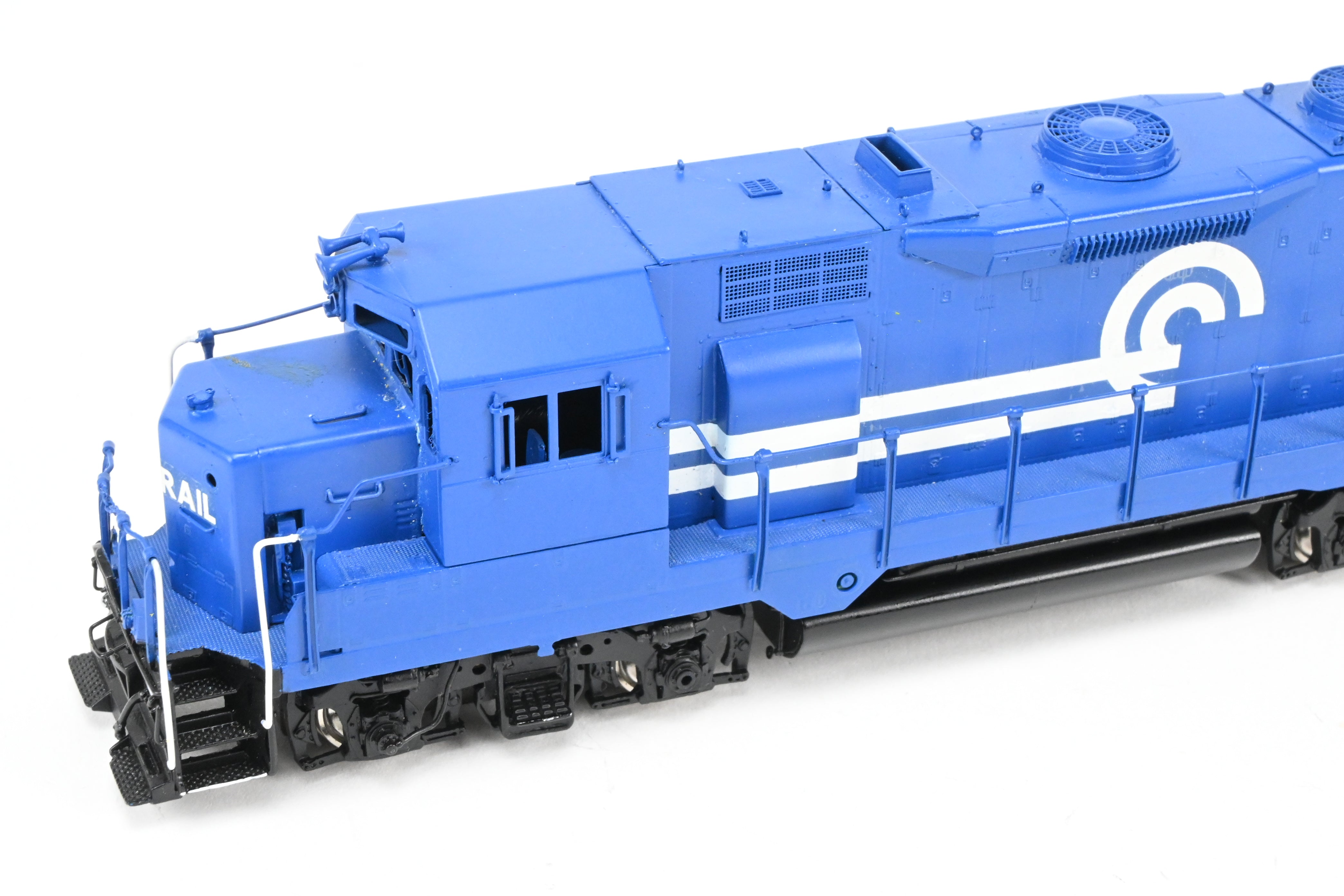 HO Scale Brass Conrail EMD GP35 2500HP Low Hood Model by Oriental Limited
