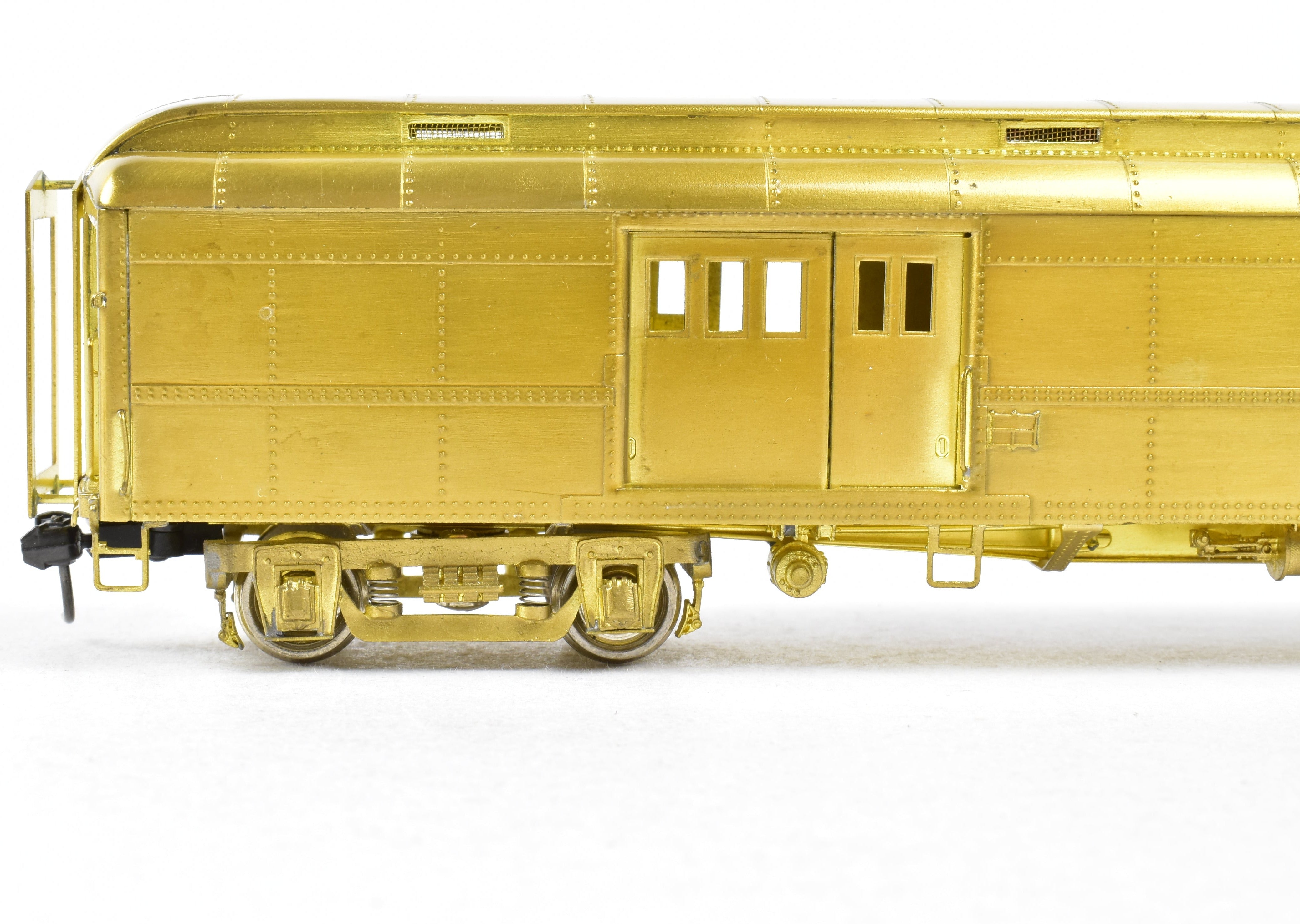 HO Scale Brass Precision 60-Foot Double Door Baggage Car by NYC