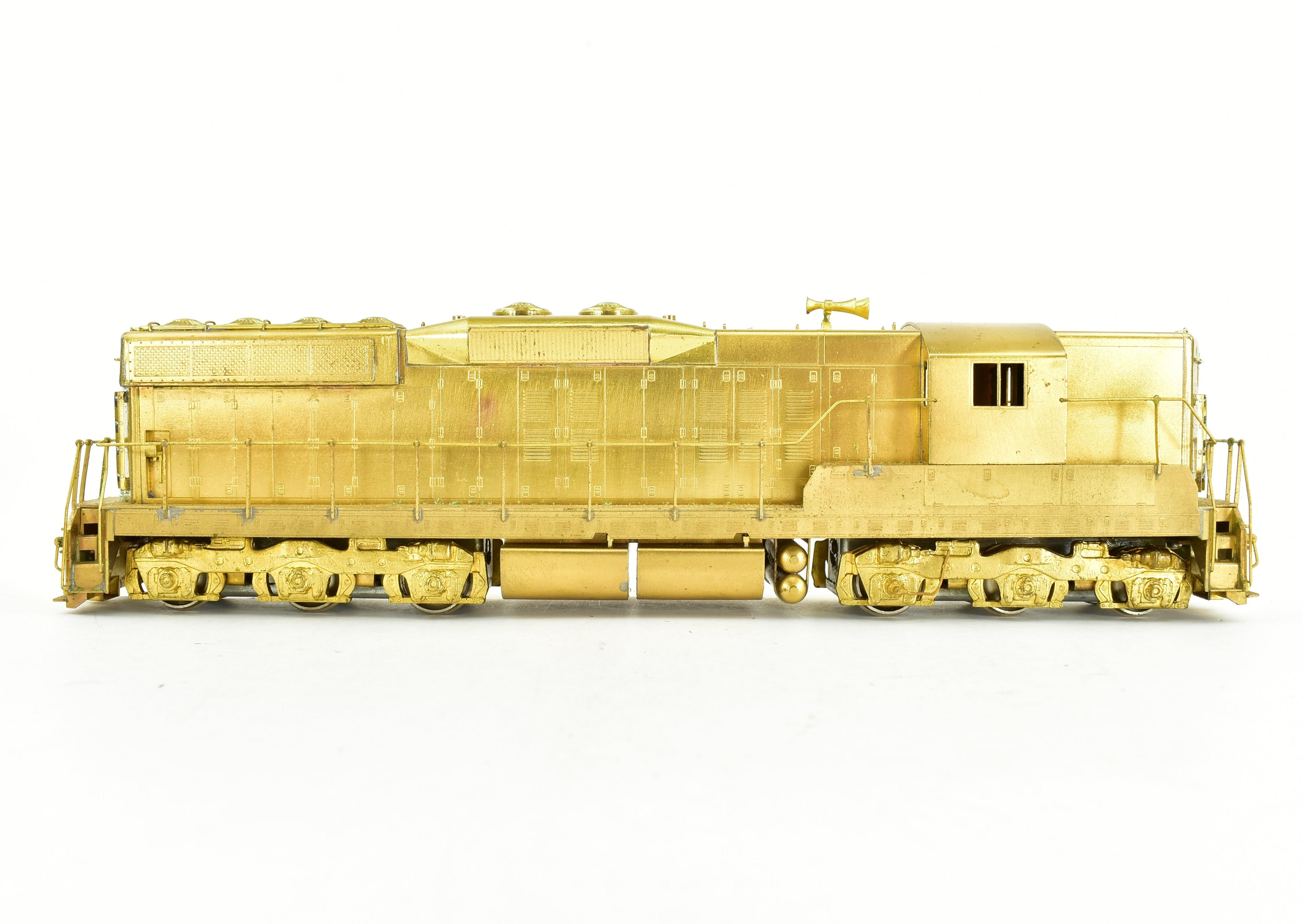 HO Scale Brass Hallmark Model Train - Various Roads EMD SD - 7 Diesel Locomotive Model
