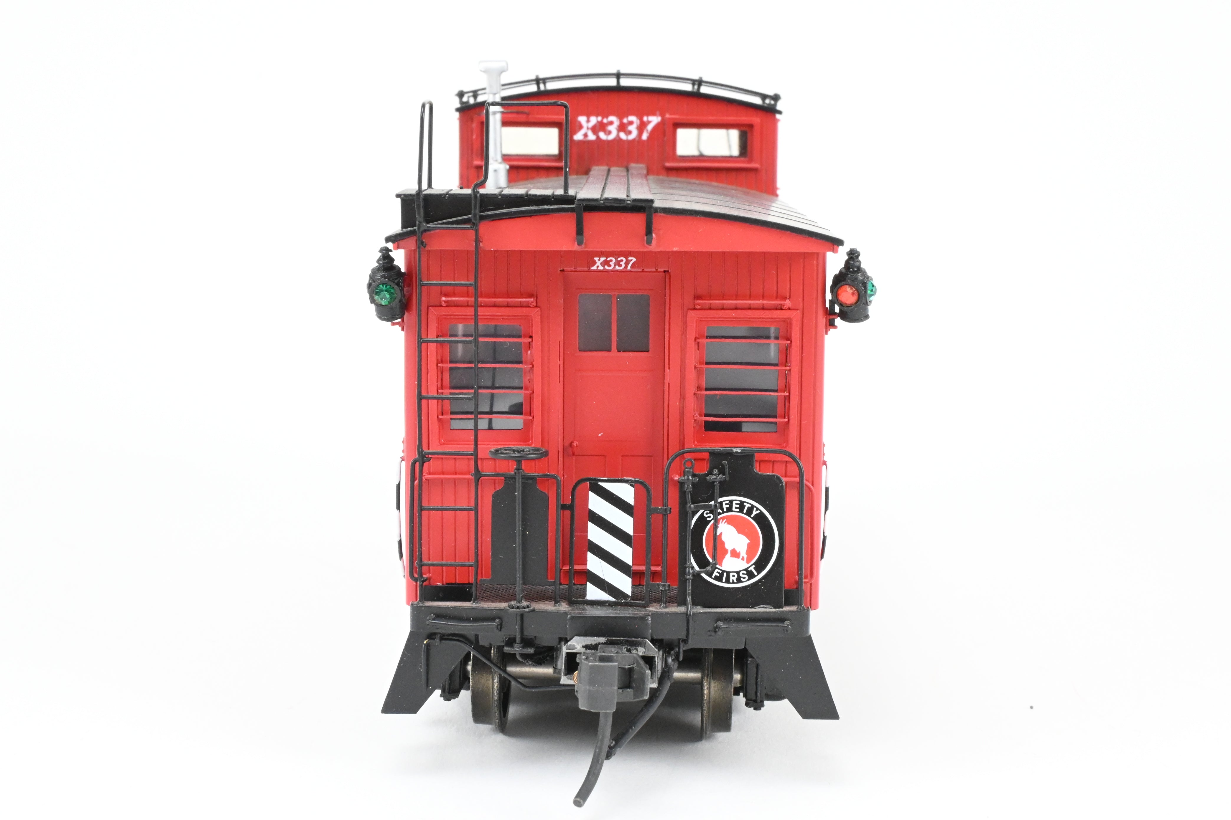 Collectible Great Northern Wood Caboose FP #X337 Collectors Edition Model by Beaver Creek Model Co. in Brass