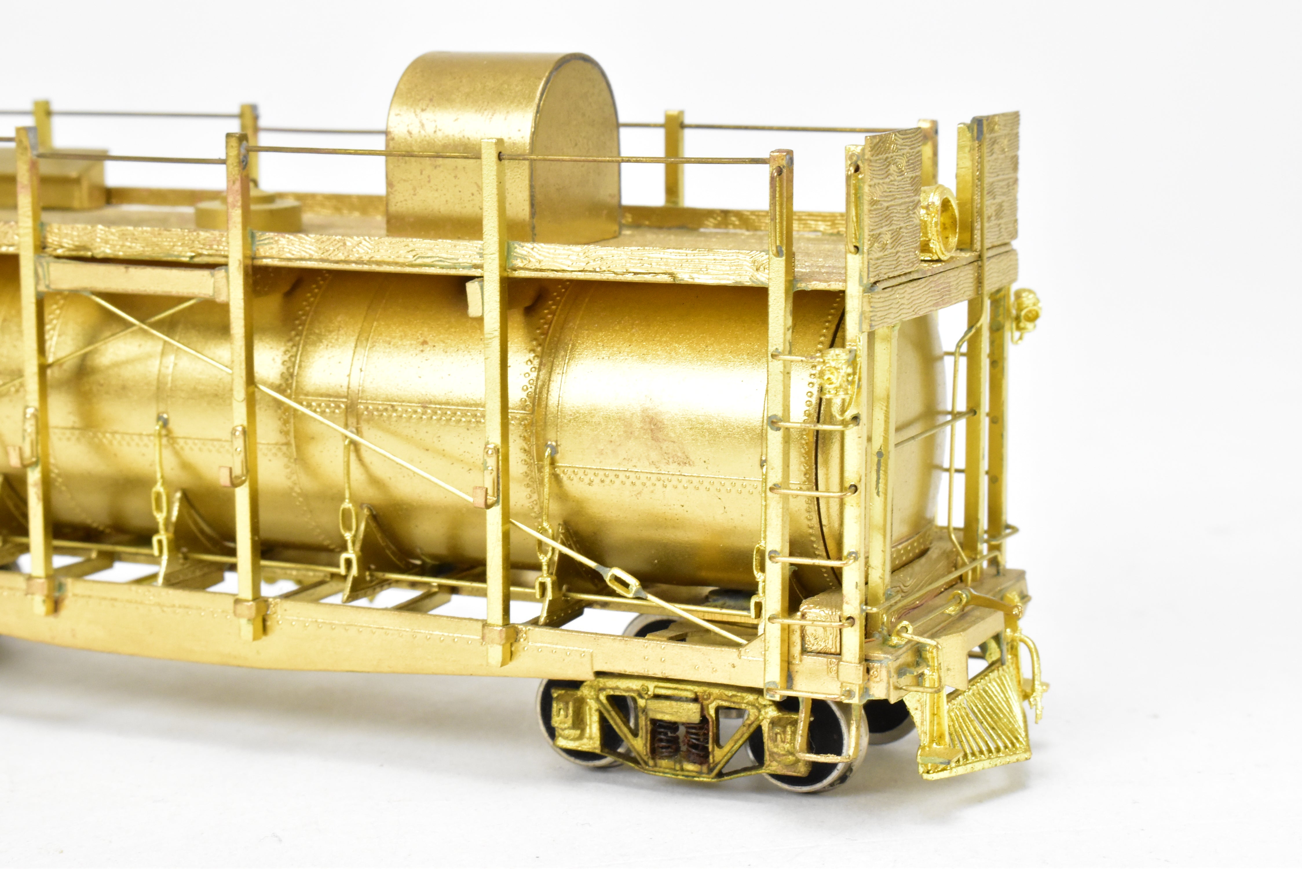1977 HO Brass Southern Pacific Fire Train Set T-1 4-6-0 with Two Tank Cars, Missing 2 Ladders