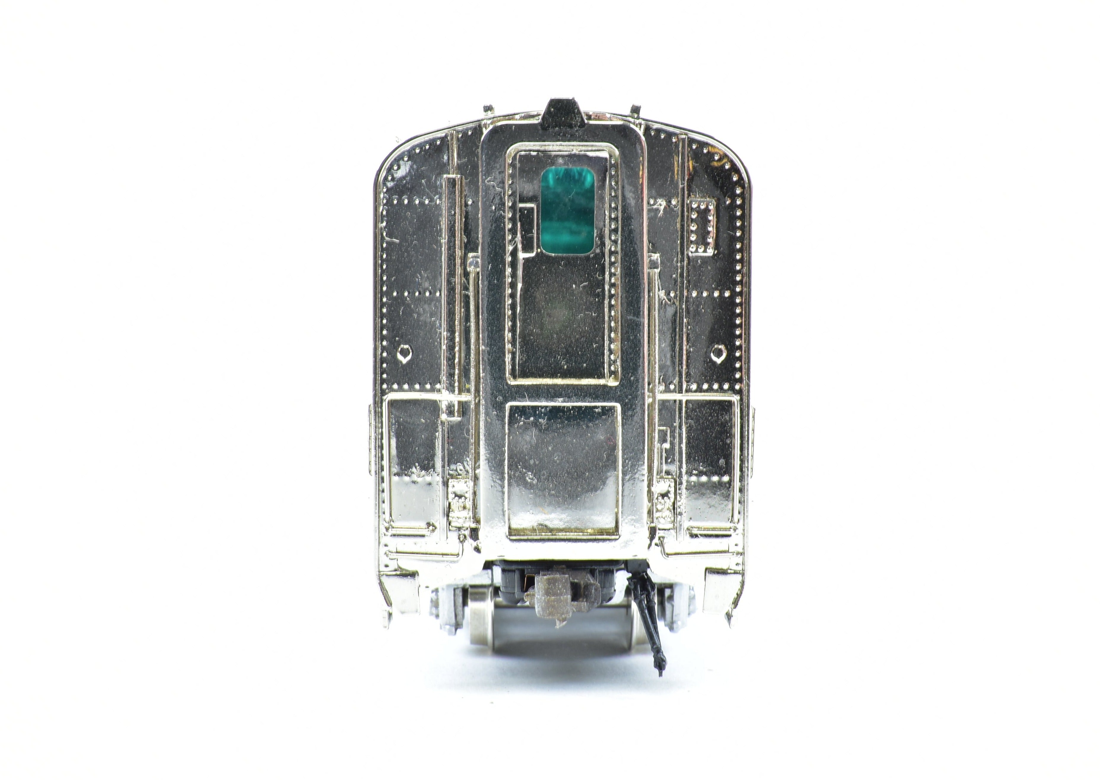 HO Scale Brass Hallmark Models ATSF - Santa Fe High - Level Transition Chair Car of the Super Crown Special Revised Version
