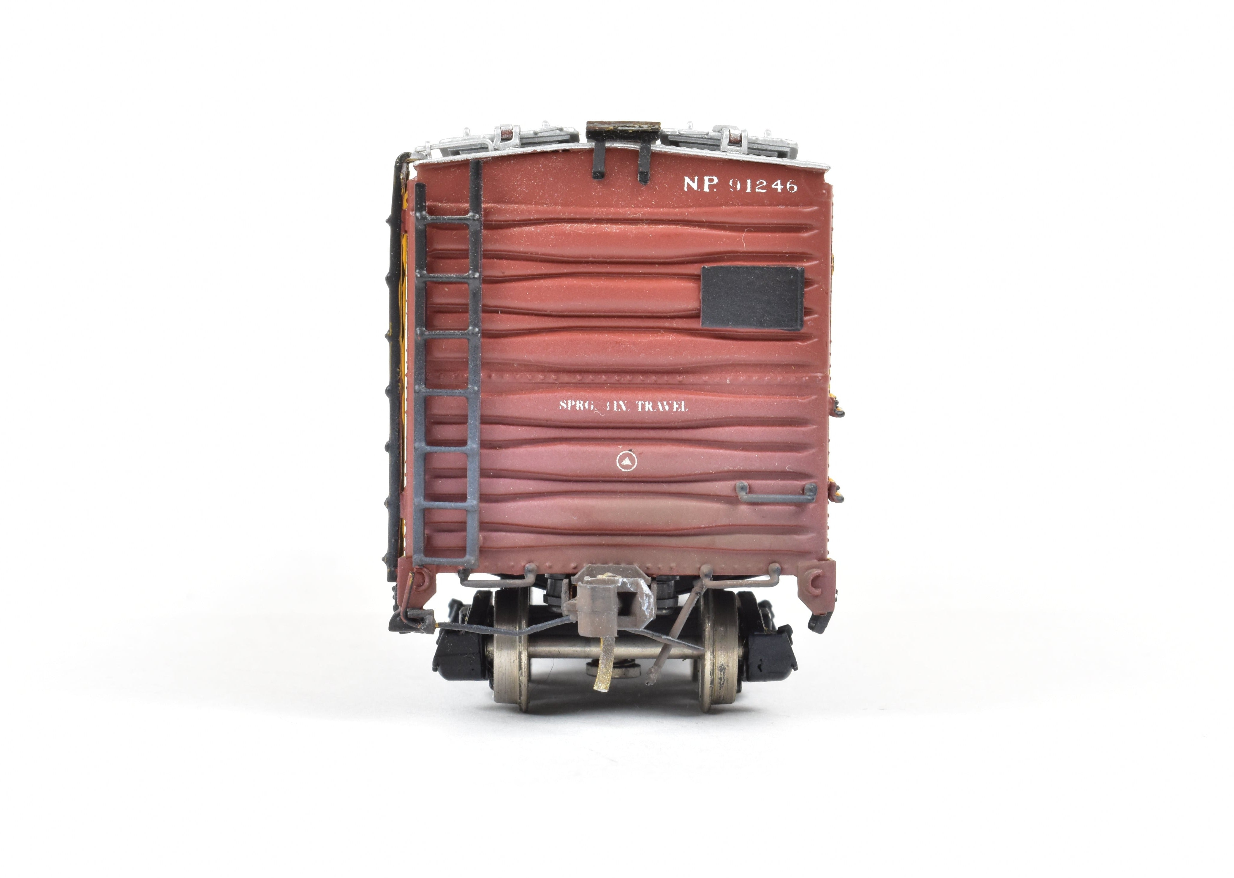 HO Scale Brass CIL - Challenger Imports North Pacific Steel Ice Refrigerator Freight/Passenger Car with Light Weathering and 'Scenic Route of The Vista - Dome North Coast Limited' Design