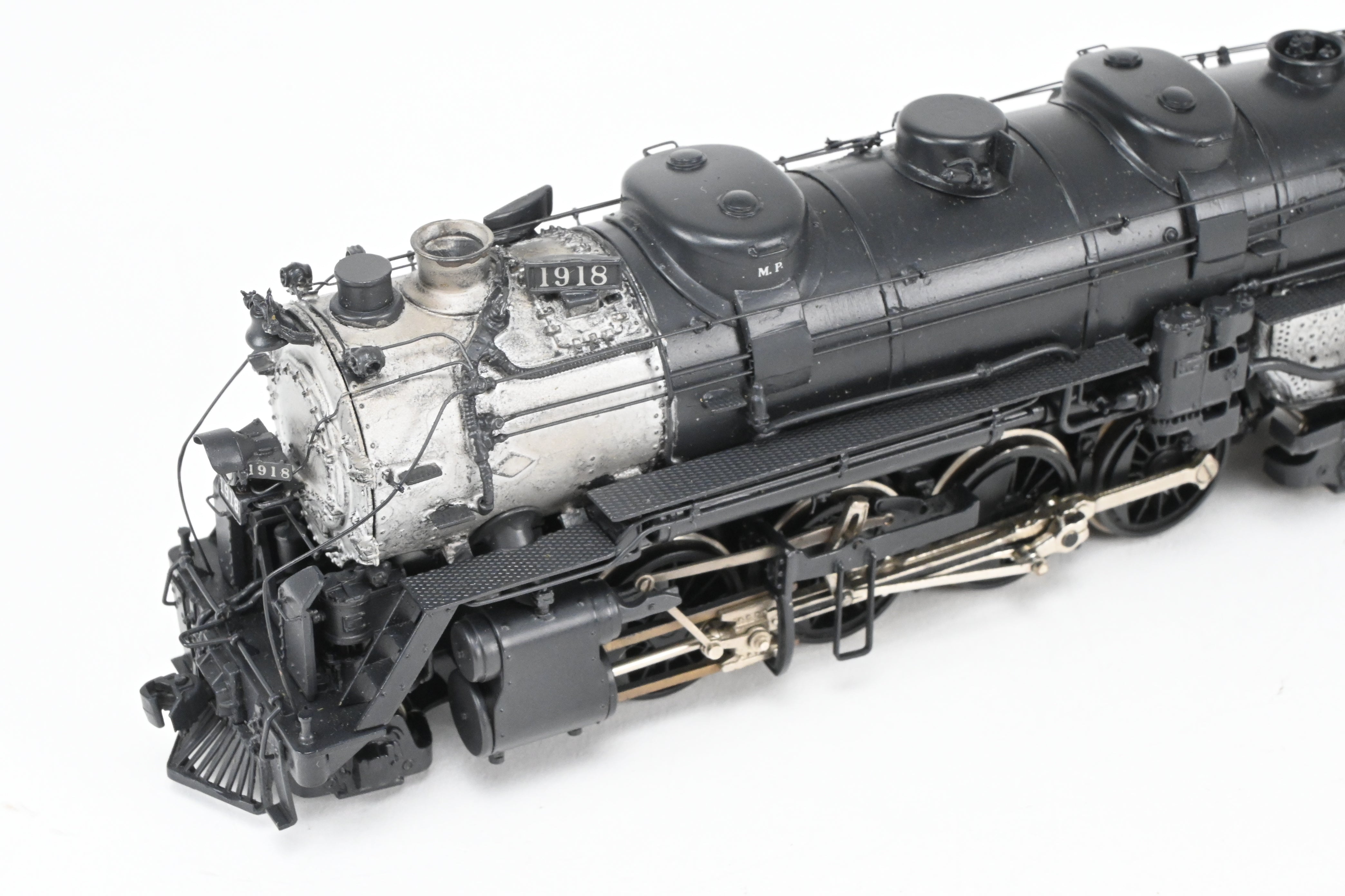 Exquisite HO Scale Brass Custom-Made Joe G. Collias Scratch Built Missouri Pacific Berkshire 2-8-4 Locomotive Model No. 1918, a One-of-a-Kind Collector's Item from 1918