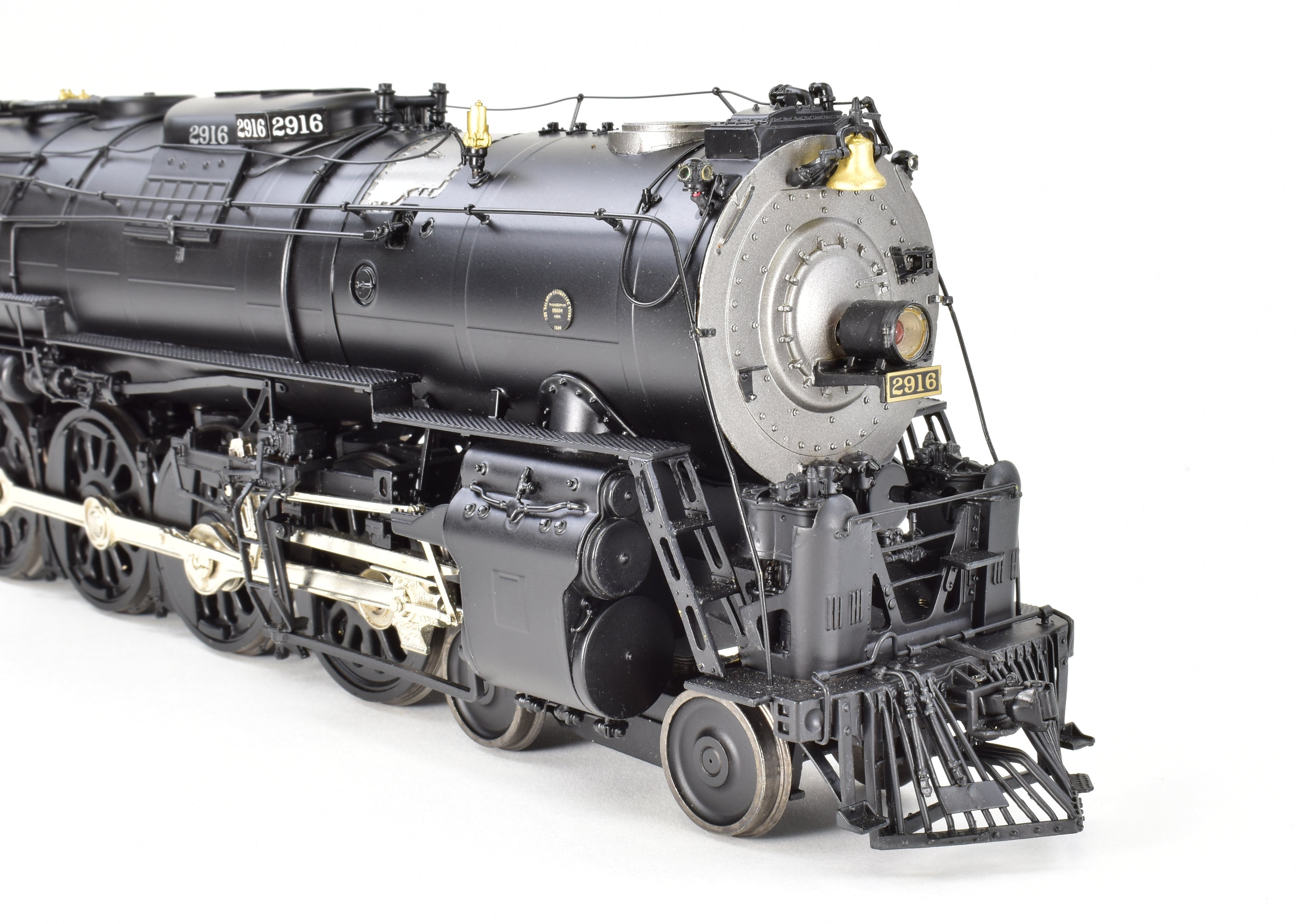 O Scale Brass Sunset Models ATSF - Santa Fe 2900 Class 4-8-4 Factory Painted Locomotive