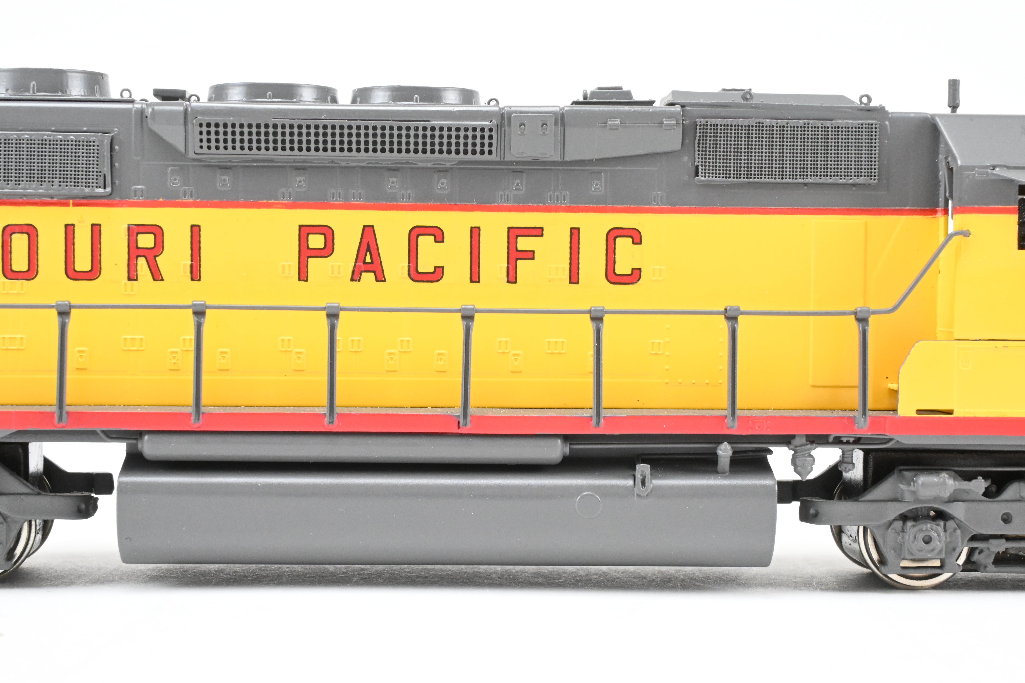 HO Scale Brass E&P Associates Missouri Pacific EMD SD - 40 - 2 Freight Locomotive Model with Factory Lettering but No Number