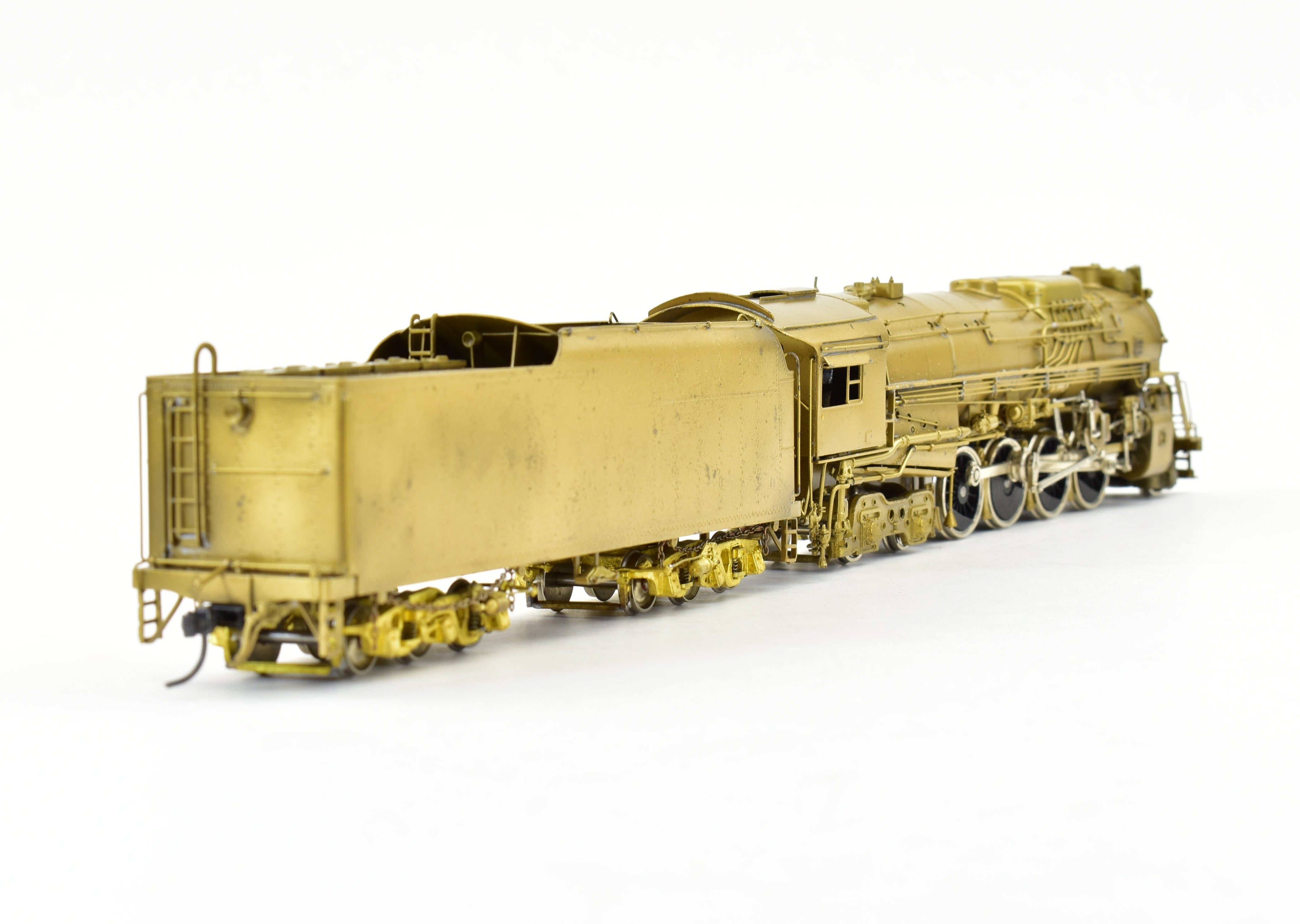 High - Quality HO Scale Brass Pacific Fast Mail (PFM) Model Train - United C&O, Chesapeake & Ohio 2 - 8 - 4 Alco Kanawha, 1977 Edition