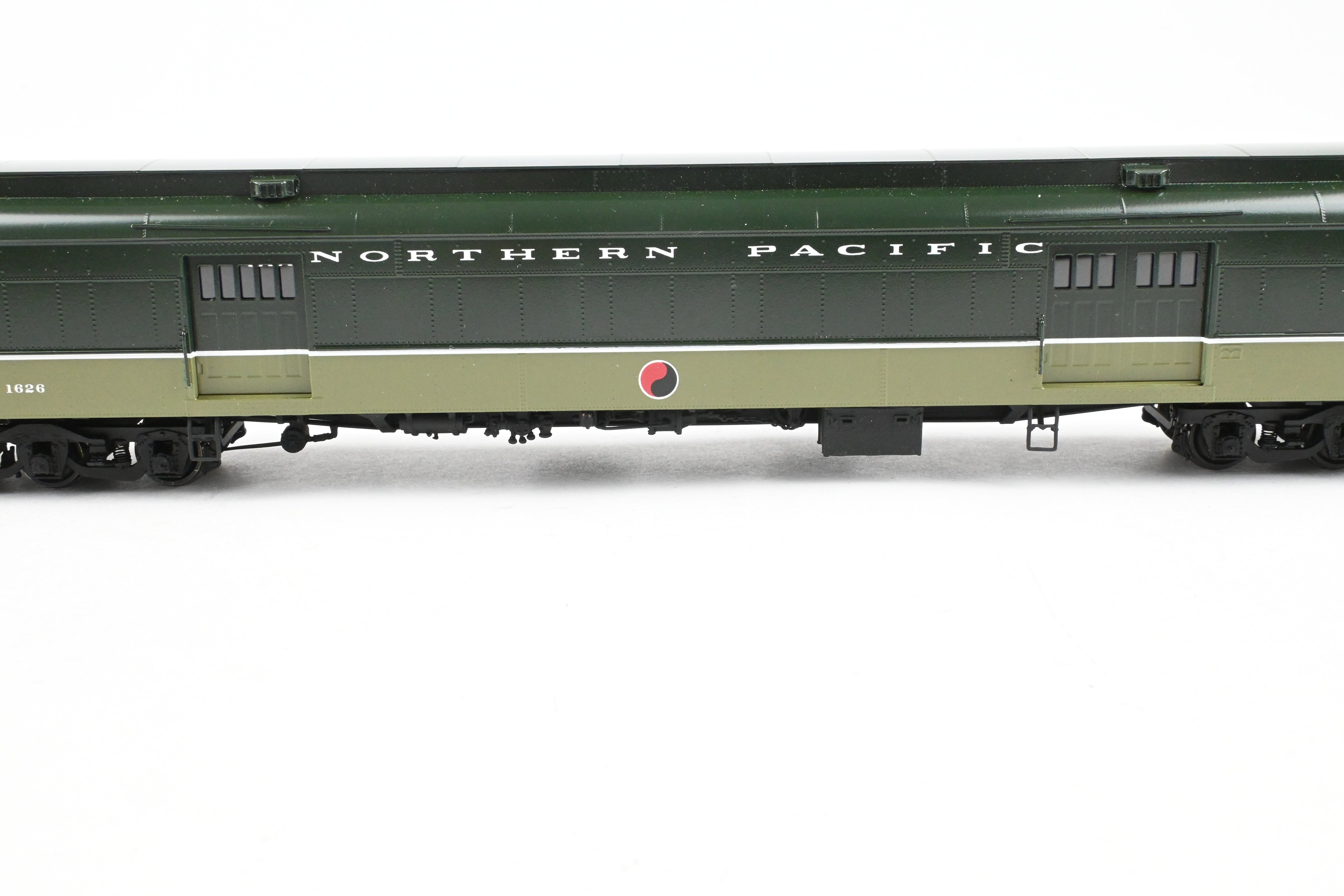 HO Scale Brass Model Train Baggage Car by W&R Enterprises - Northern Pacific Baggage Car Featuring Wood Doors, FP Loewy Design, No. 1626