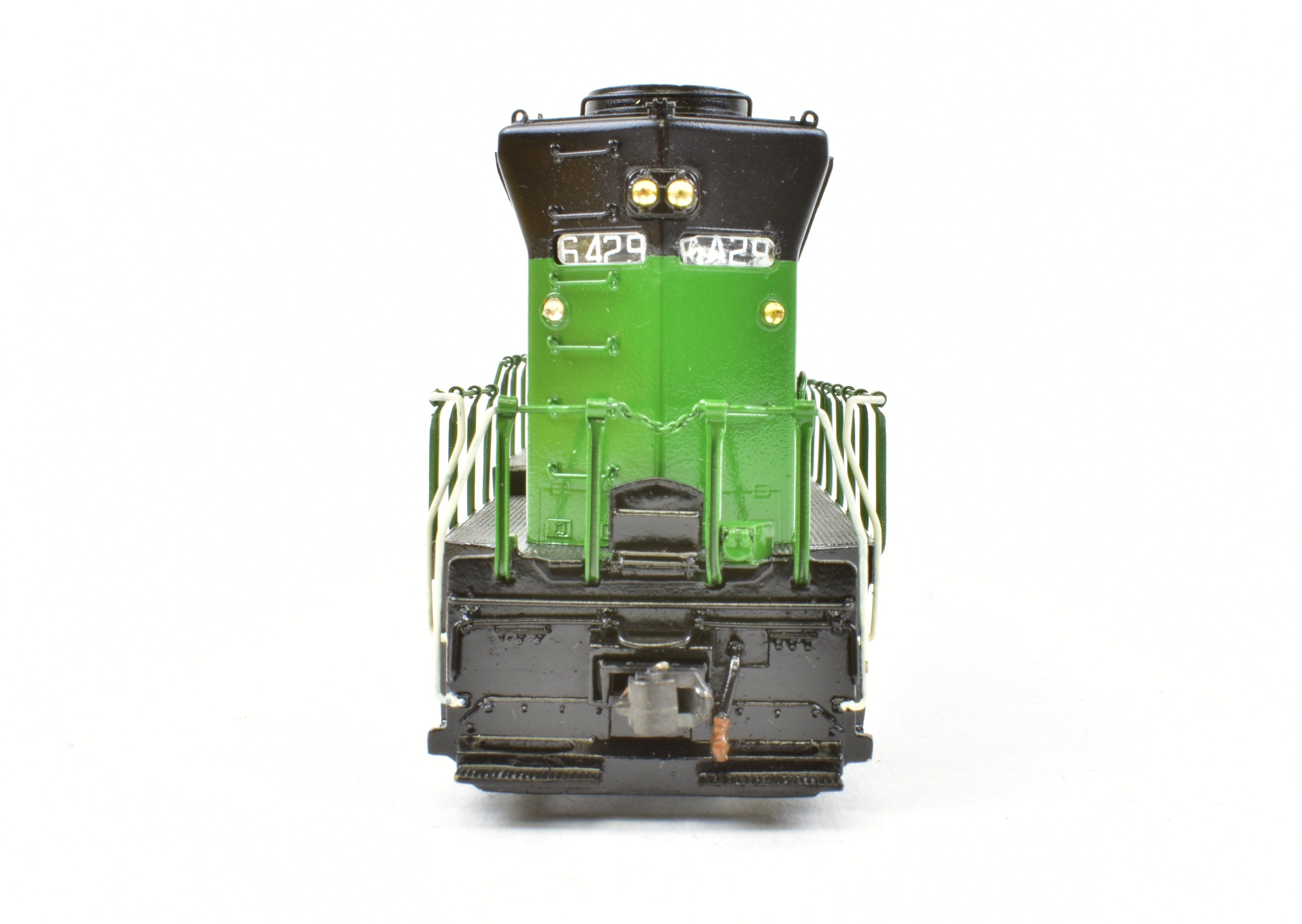 HO Brass Oriental Limited Pro-Painted EMD SD45 3600 HP Low Hood Burlington Northern & NP Version