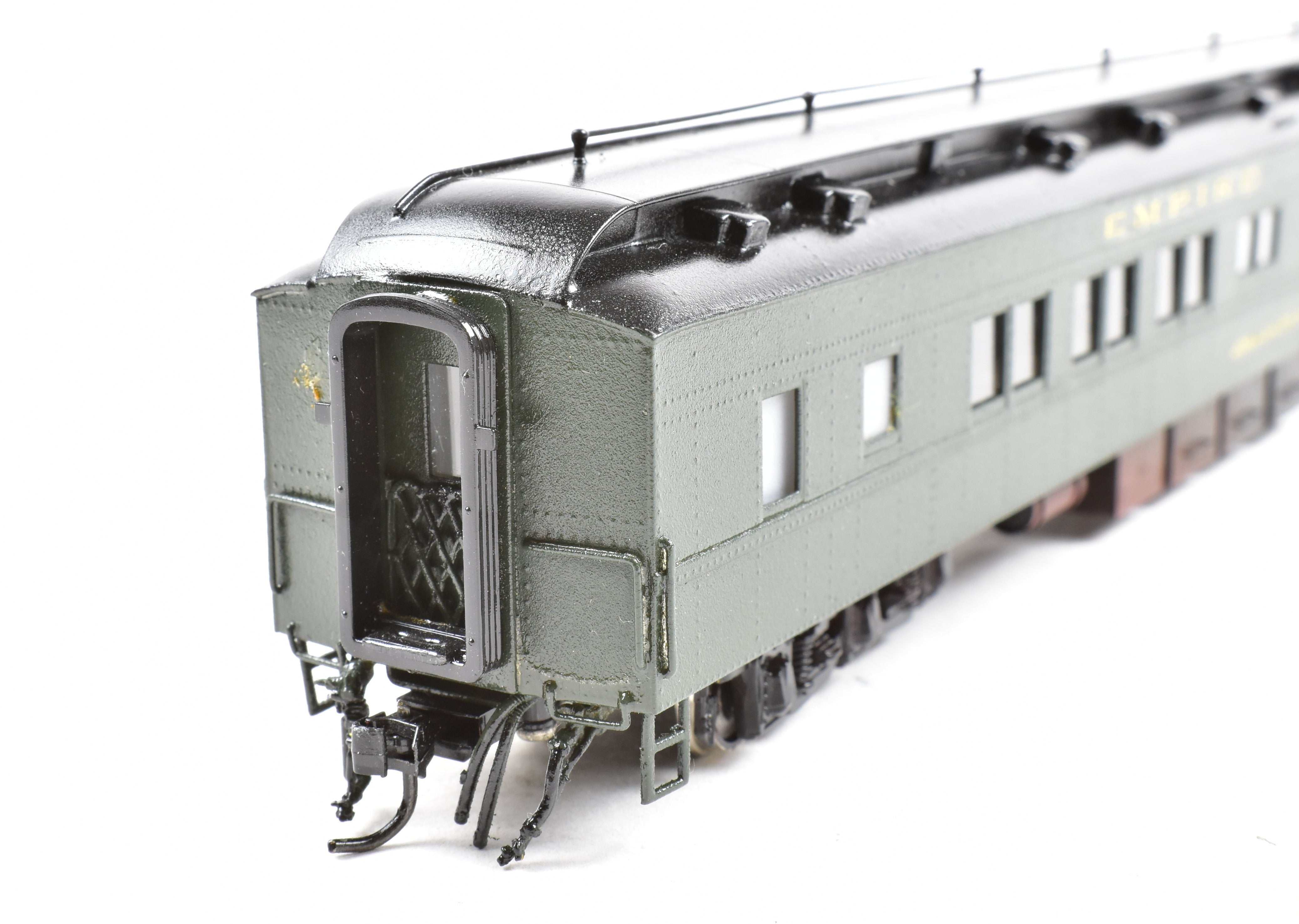 HO Brass Great Northern Empire Builder Heavyweight Solarium Lounge Model by S. Soho & Co.