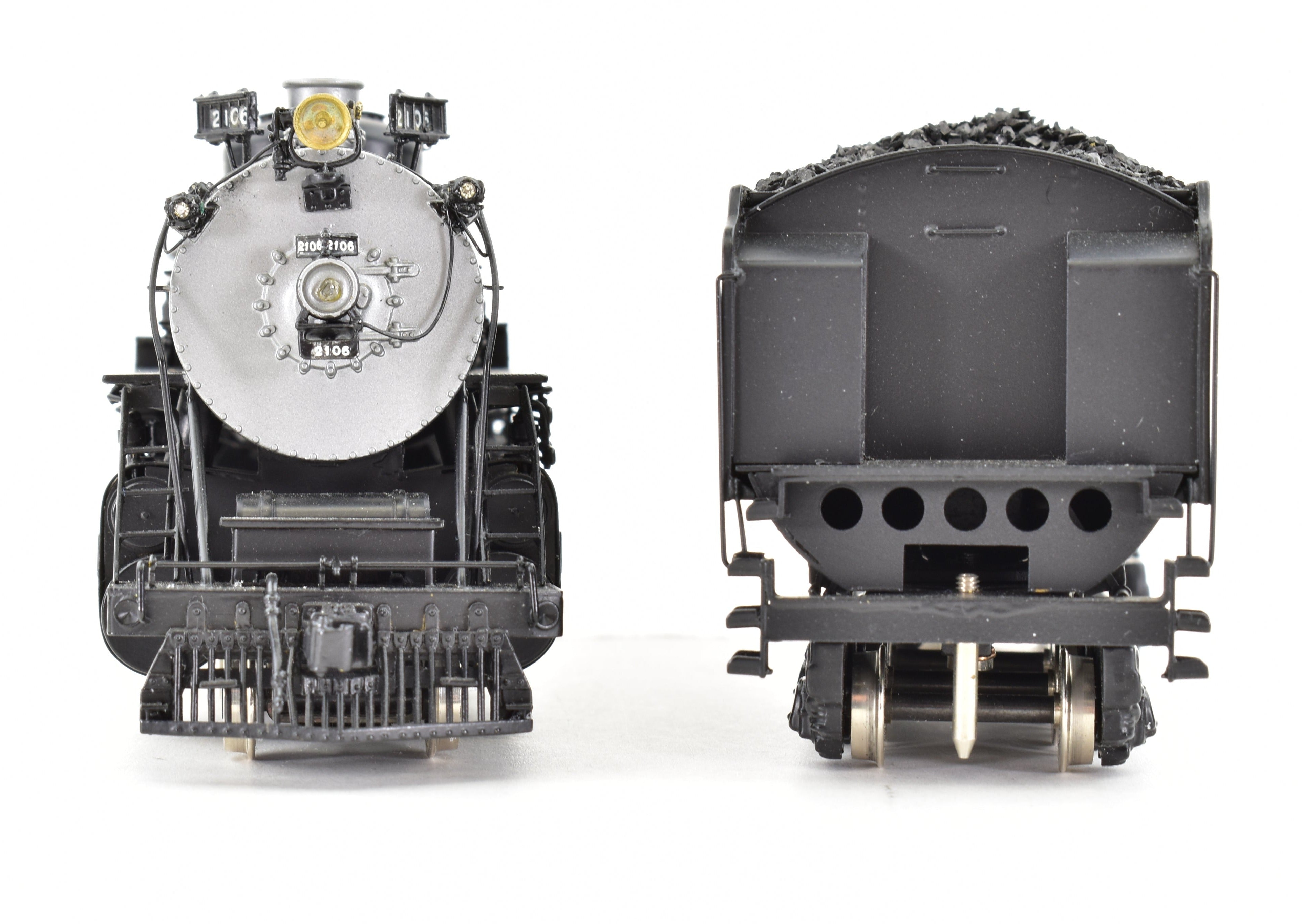 High - Quality HO Scale Brass Model Train CON PFM - Tenshodo GN - Great Northern 2 - 10 - 2 Class Q - 1 Factory - Painted Model from 1984 Production Run
