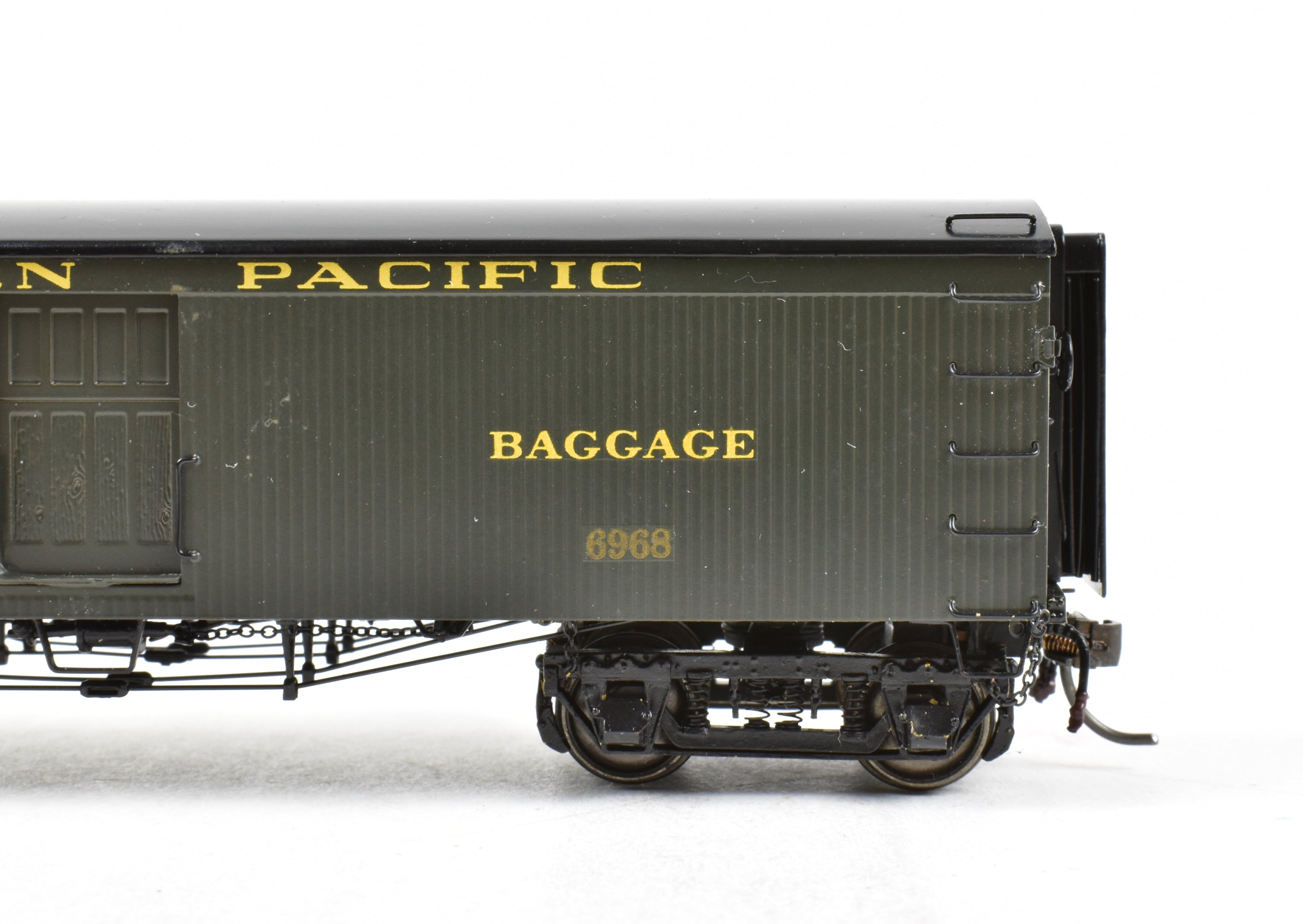 HO Scale Brass Southern Pacific Silk and Tea Car FP No. 6968 by Beaver Creek