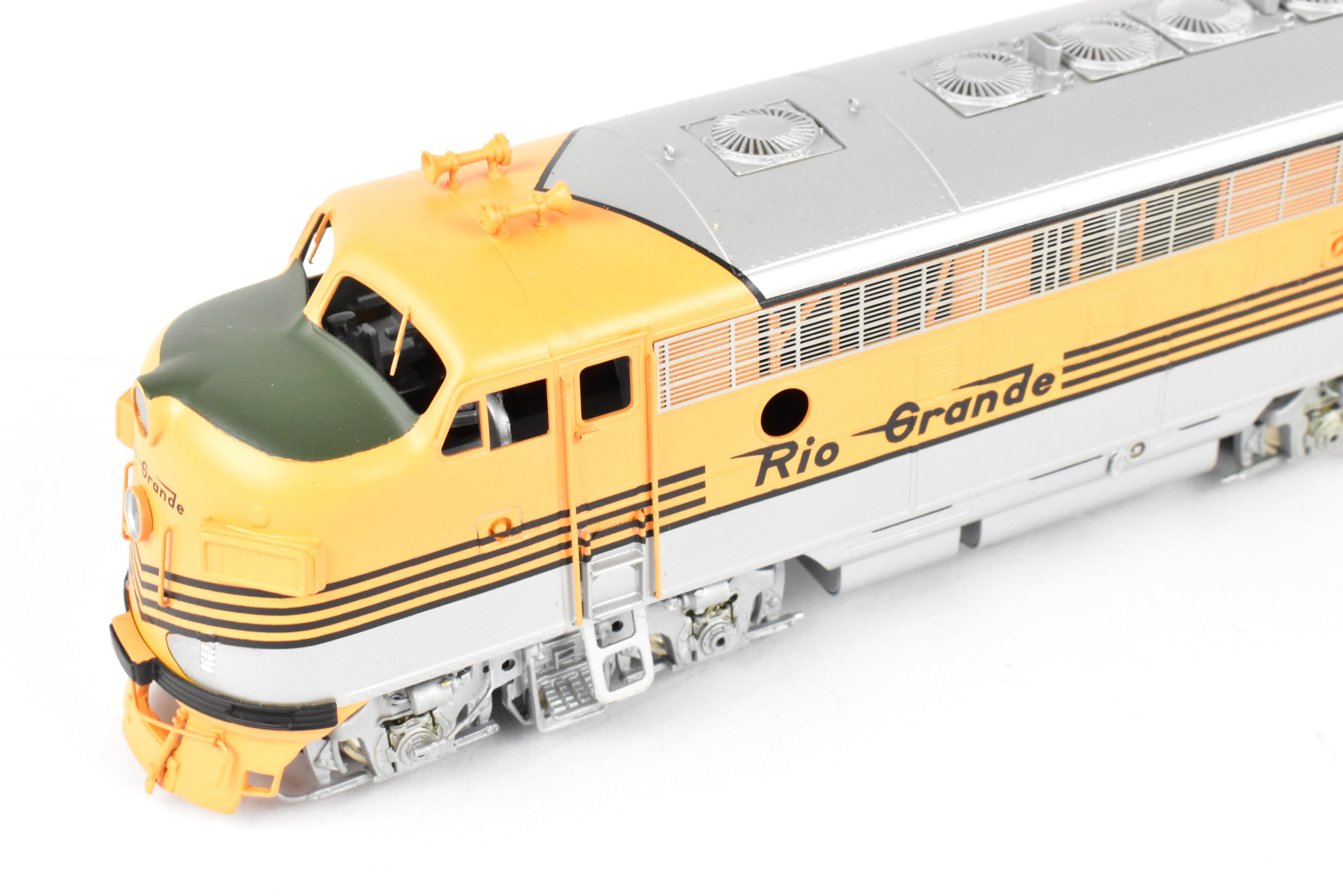 HO Brass Oriental Limited D&RGW EMD F7 A/B/B/A Set, 1500 HP, 5-Stripe Paint