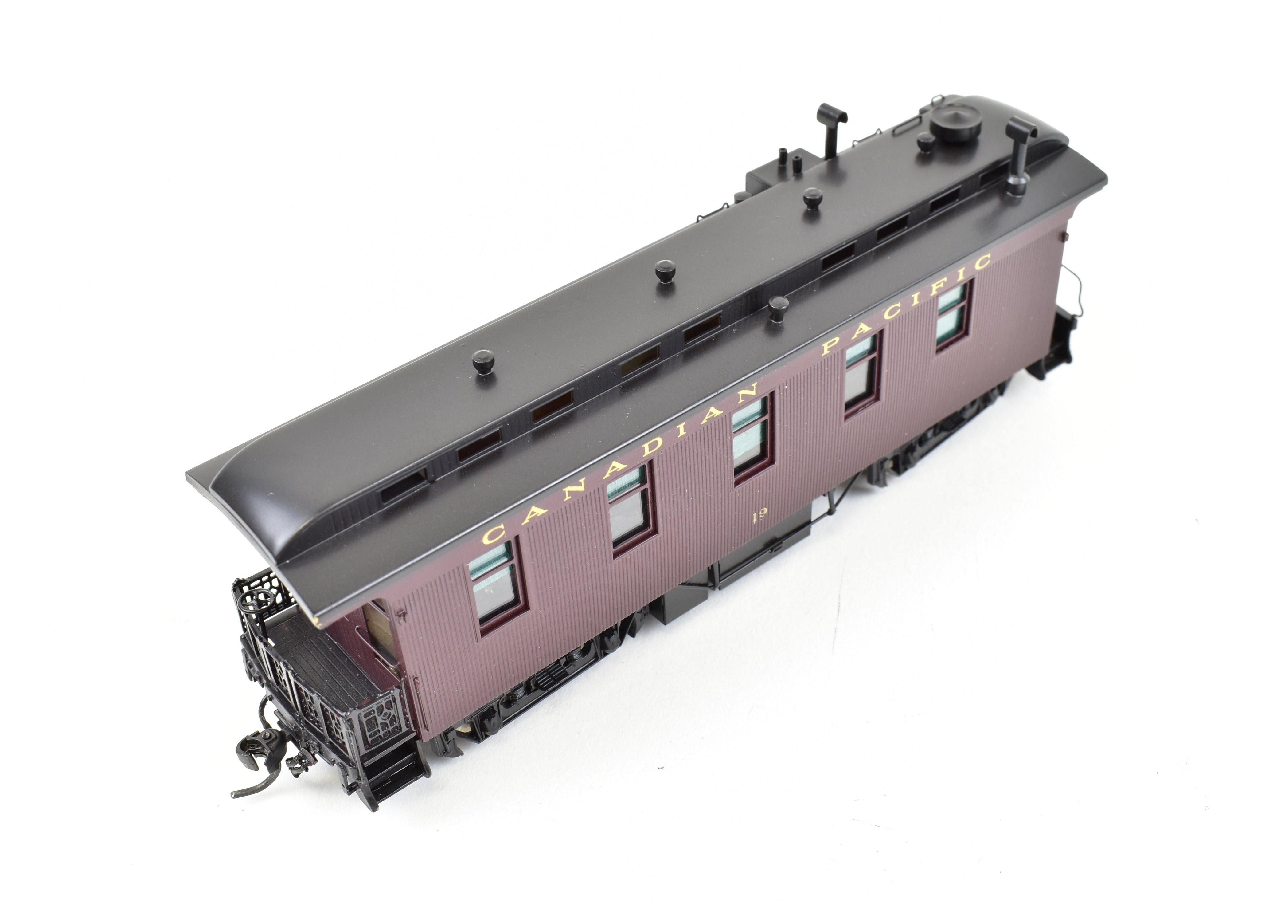 HO Scale Brass Van Hobbies Pro - Painted 35 Ft. Canadian Pacific Railway Business Car
