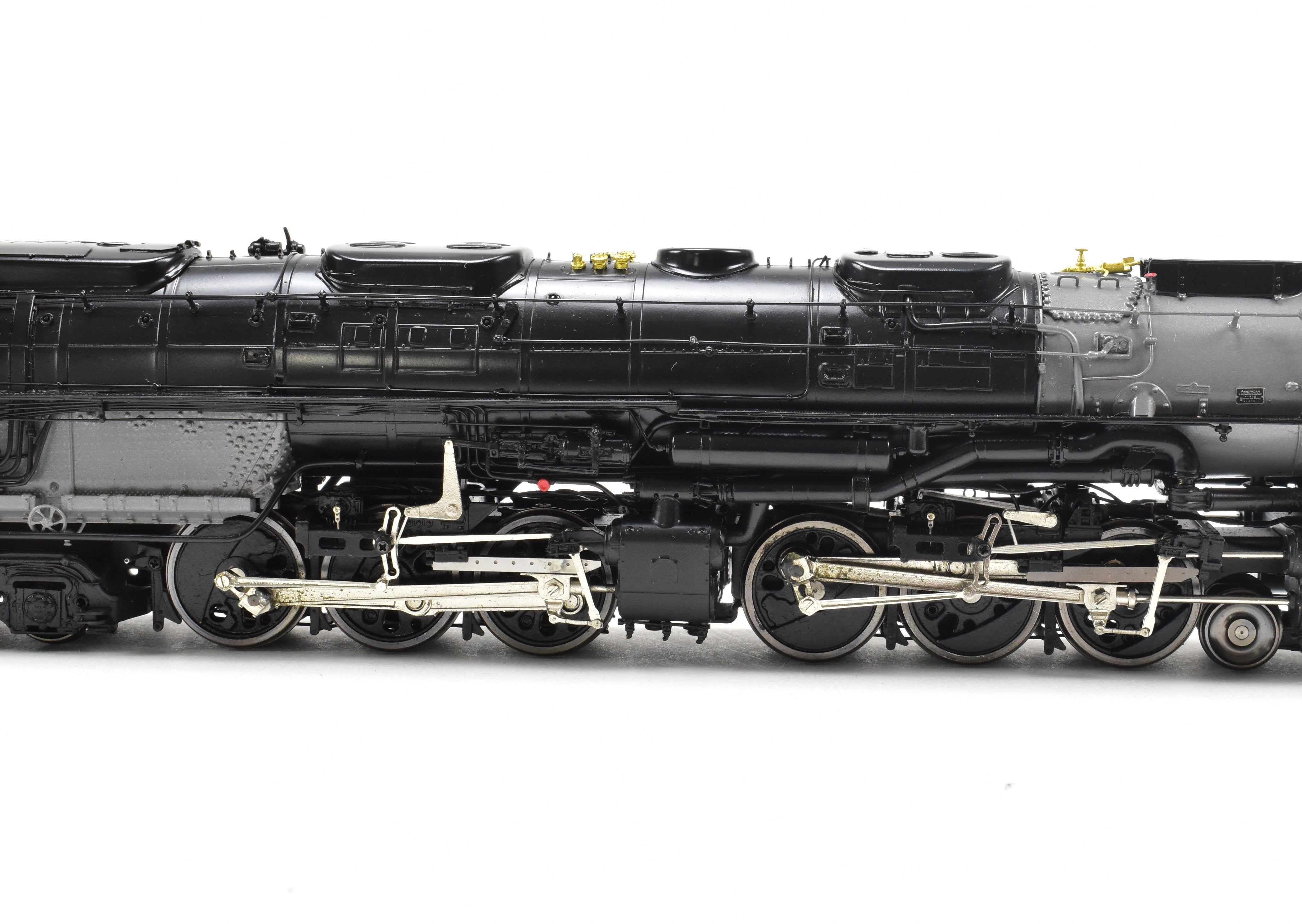 HO Scale Brass Union Pacific 4-6-6-4 Challenger FP 3985 Excursion Model by Overland