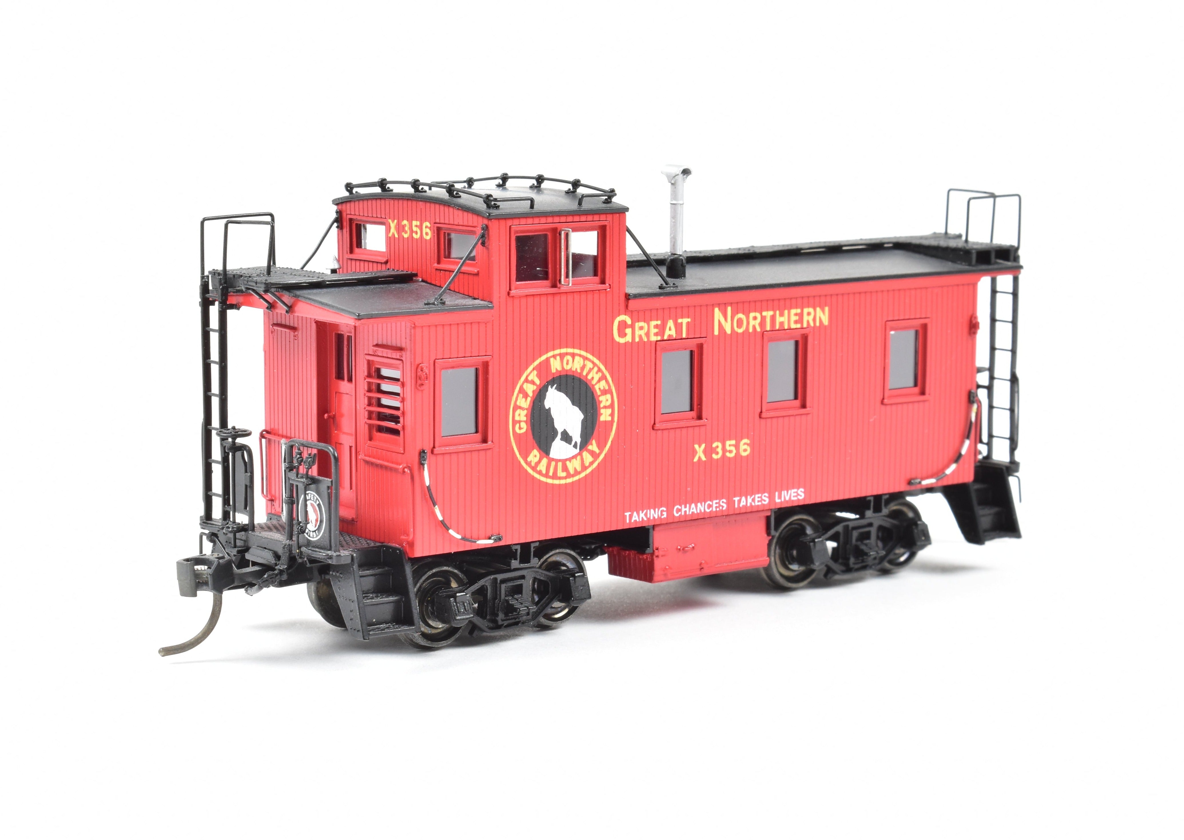 HO Scale Brass Challenger Imports Great Northern 25' Wood Caboose, Later Version X356