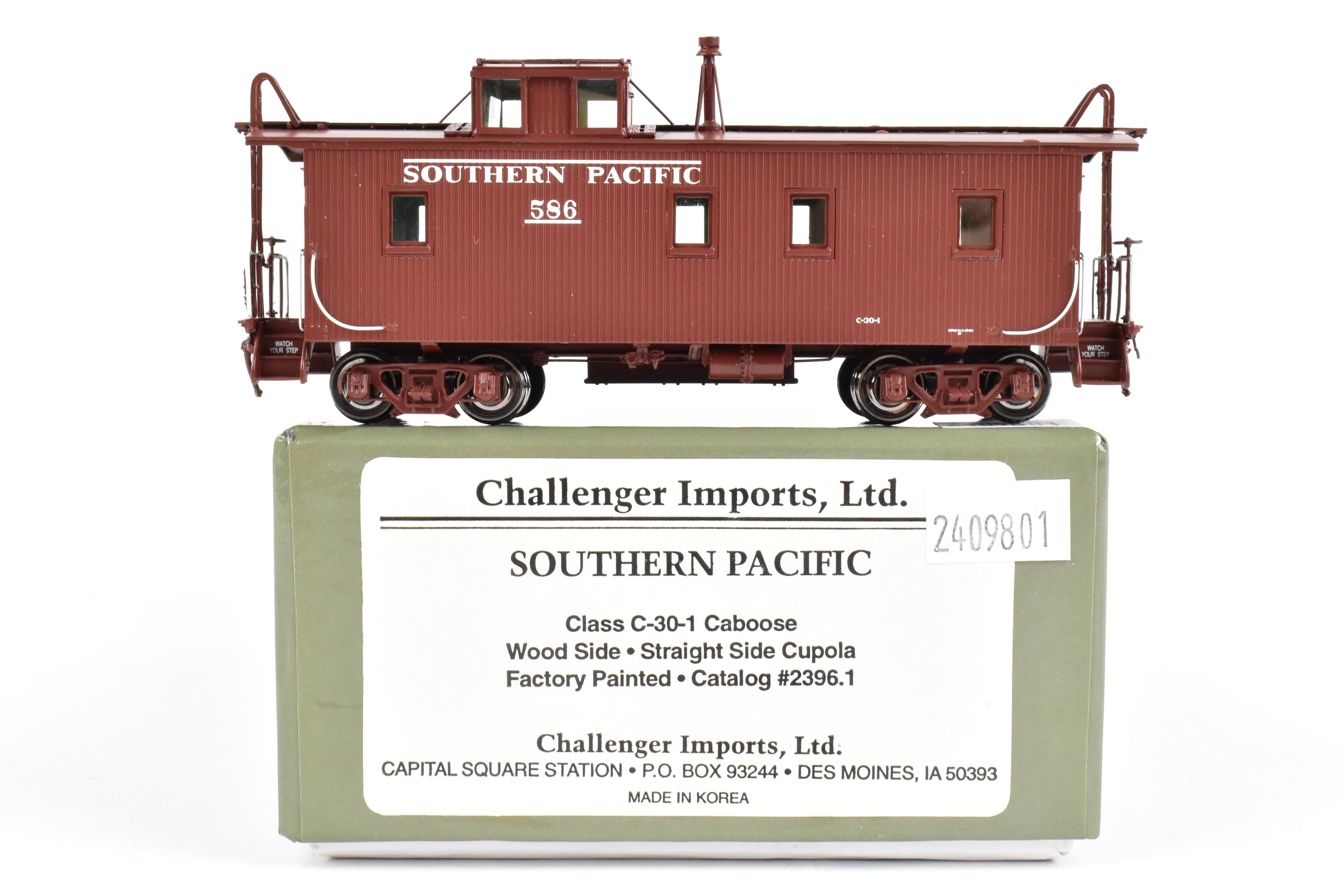HO Scale Brass Model Train - Southern Pacific Wood Side Caboose, Straight Side Cupola Class C - 30 - 1 FP No. 586 by Challenger Imports