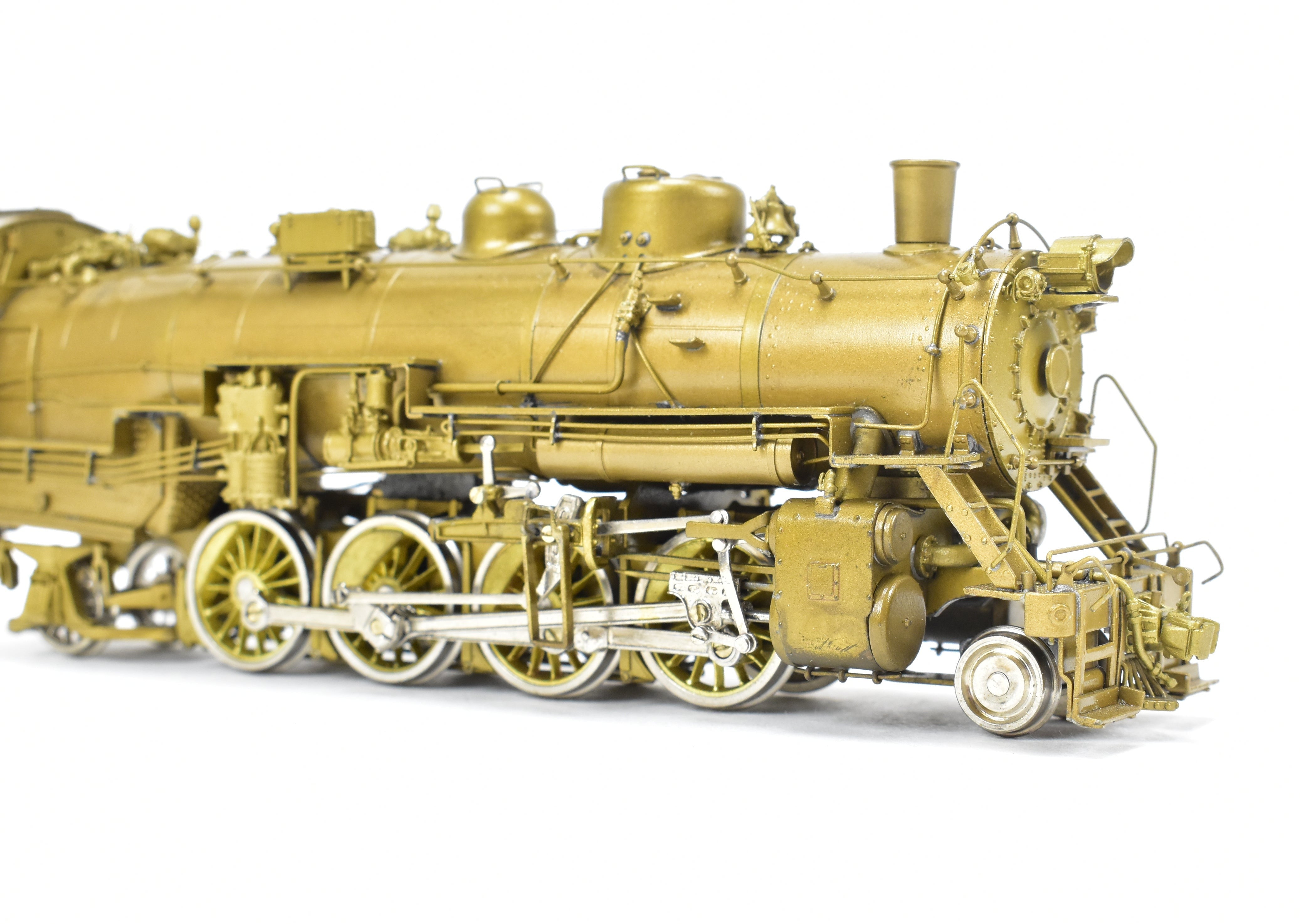 HO Scale Brass Model of Oriental Limited CB&Q - Burlington Route O - 1a 2 - 8 - 2 Steam Locomotive