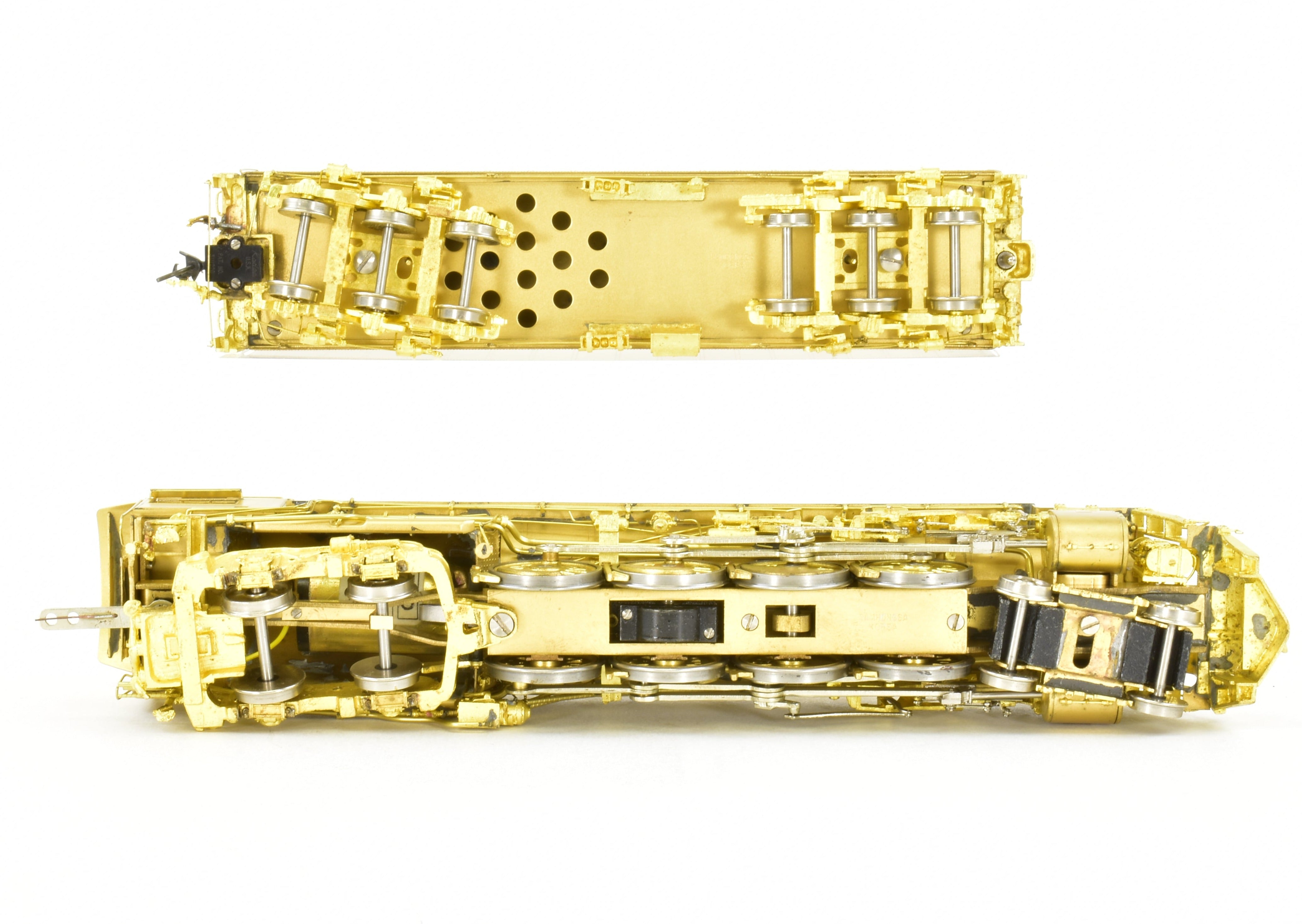 HO Scale Brass Key Imports Chesapeake & Ohio J - 3a 610 Class 4 - 8 - 4 Steam Locomotive Model in Greenbrier Color
