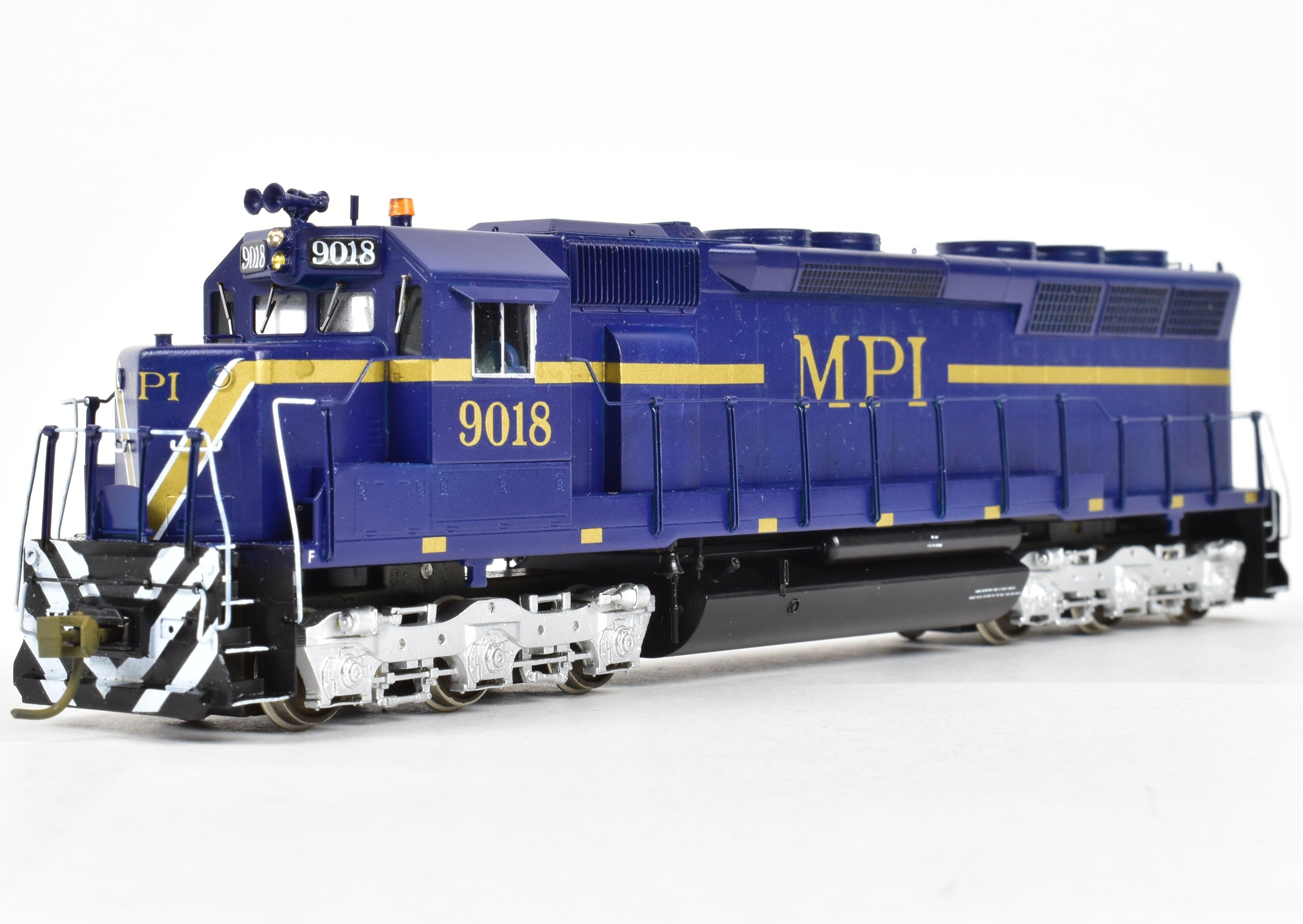 HO Scale Brass Hallmark Models MPI - Motive Power International EMD SD45 Diesel Locomotive Standard Version with C/P No. 9018