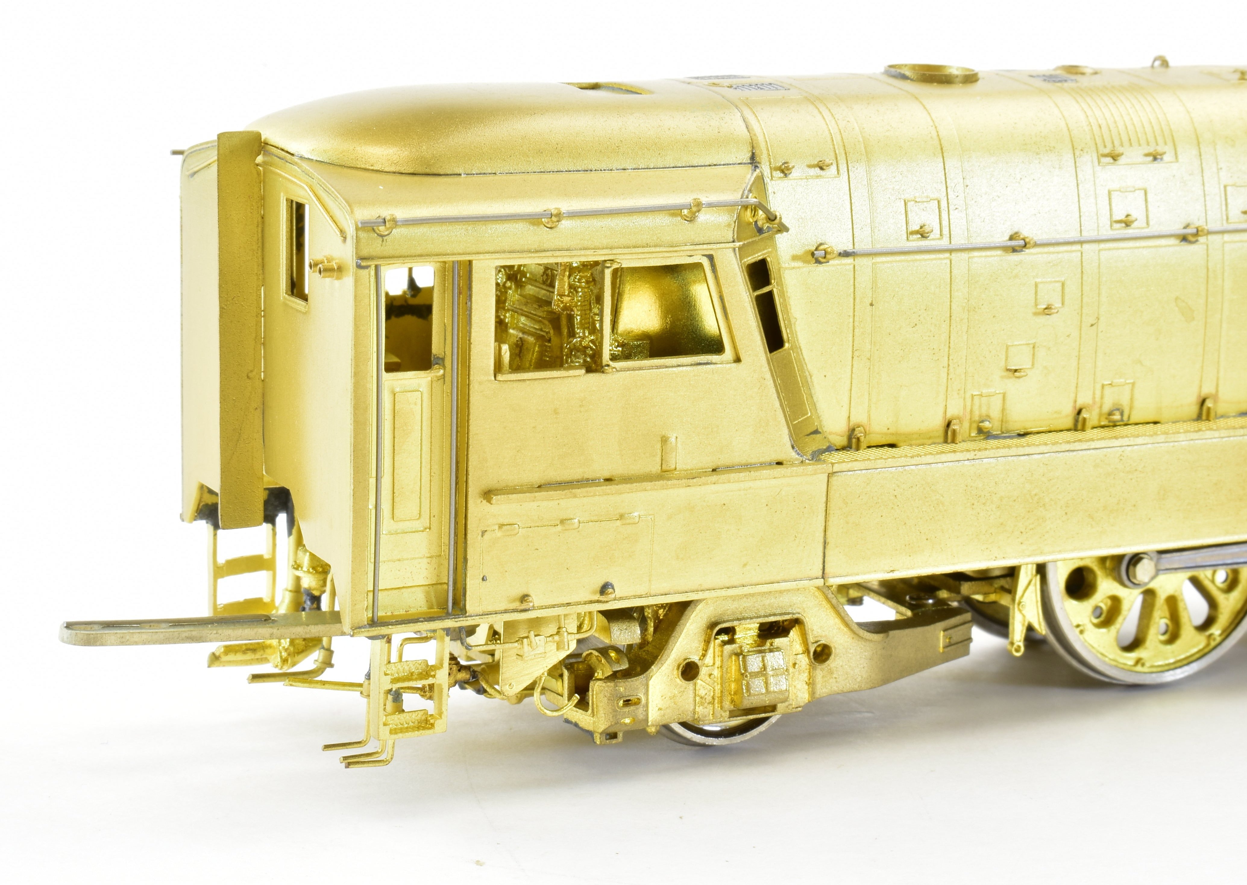 HO Scale Brass Model Train by Overland Models, Inc. - Streamlined Atlantic 4-4-2 Locomotive of Milwaukee Road (MILW) with Modernized 'Hiawatha' Design