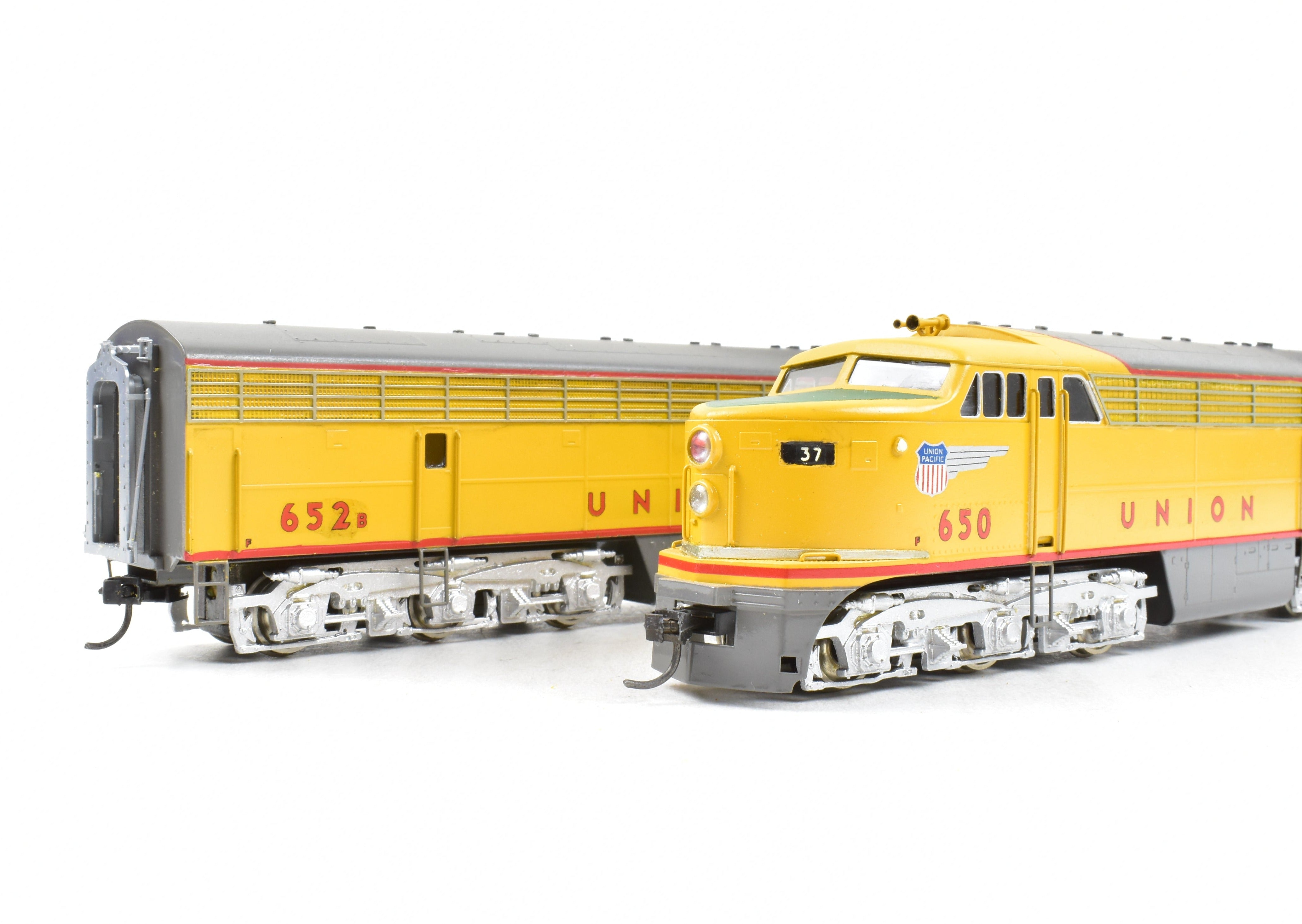 HO Scale Brass Alco Model Union Pacific (UP) FM Erie Built A/B Locomotive Pair - CP Series, Lightly Weathered Nos. 650 & 652B