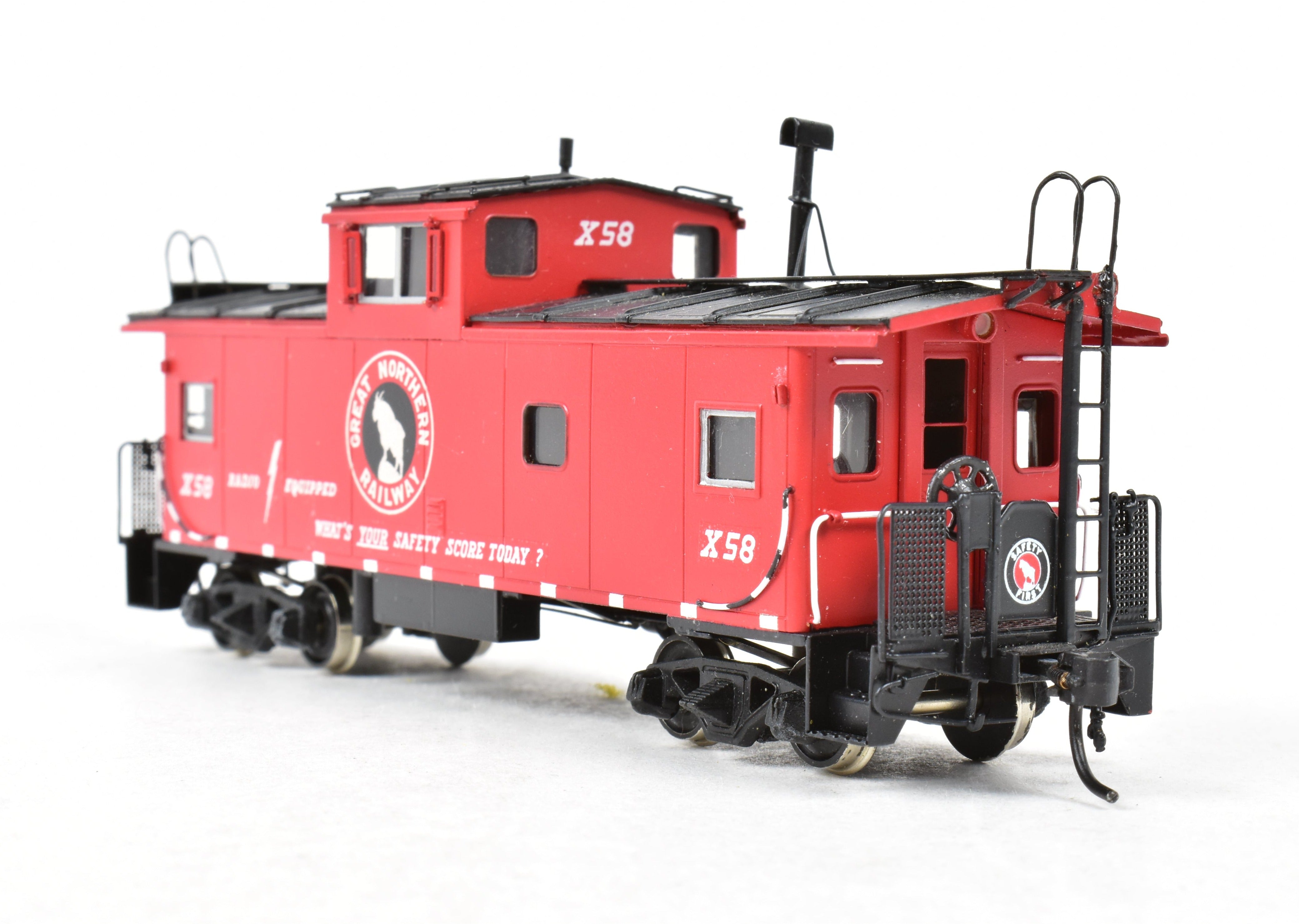 HO Scale Brass Model of the Oriental Limited Great Northern CON X Caboose X41 - 95 Class FP for Model Train Enthusiasts