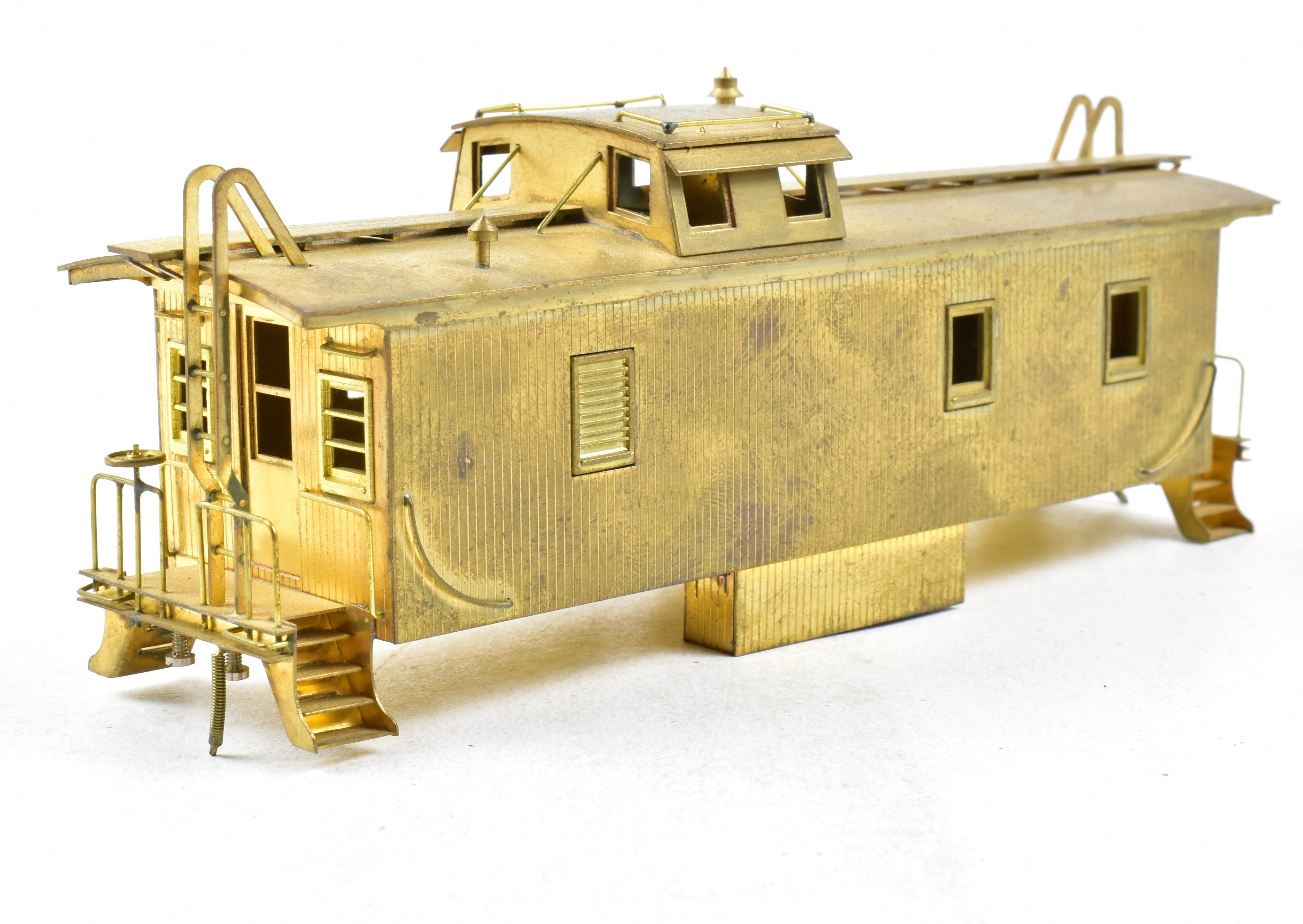 HO Scale Brass Union Pacific CA - 1 Wood Caboose Model by Trains Inc. with Detached Trucks