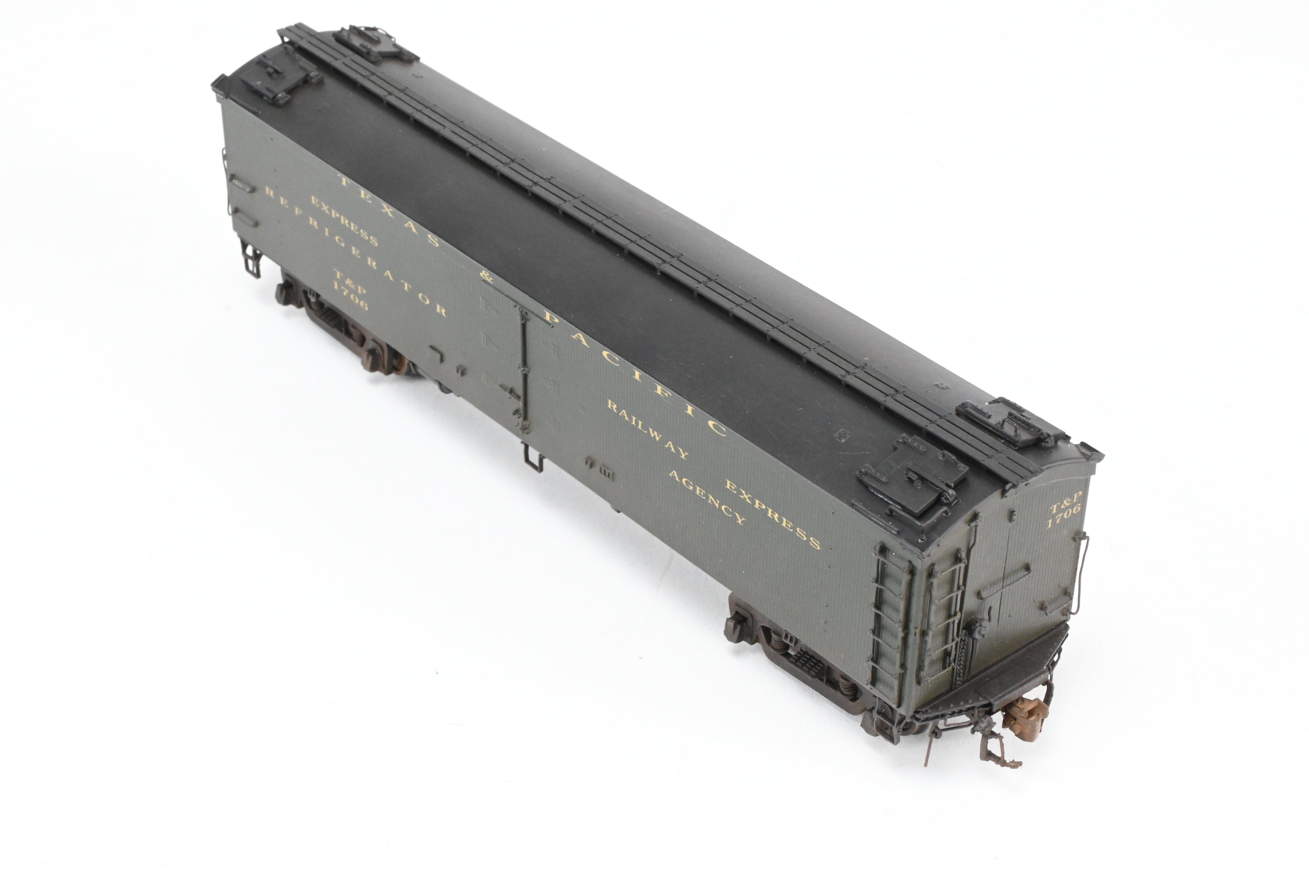 HO Scale Brass Precision Scale Co. Texas & Pacific 53' 6 Reefer with Miner Brake System