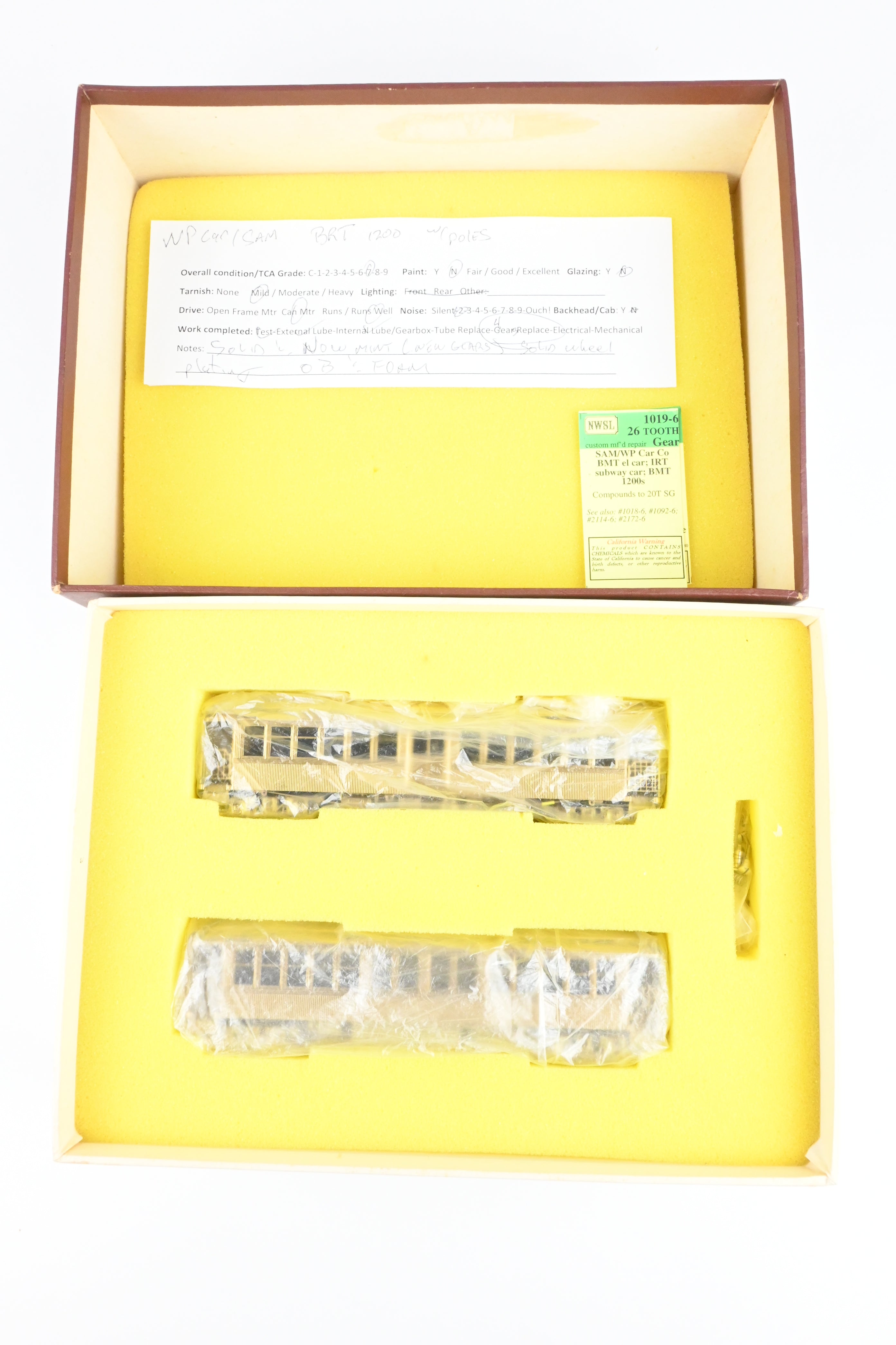 High - Quality HO Scale Brass Model Train Set by WP Car Corp. - Brooklyn Rapid Transit/Brooklyn Union Elevated 1200 Equipped with Trolley Poles