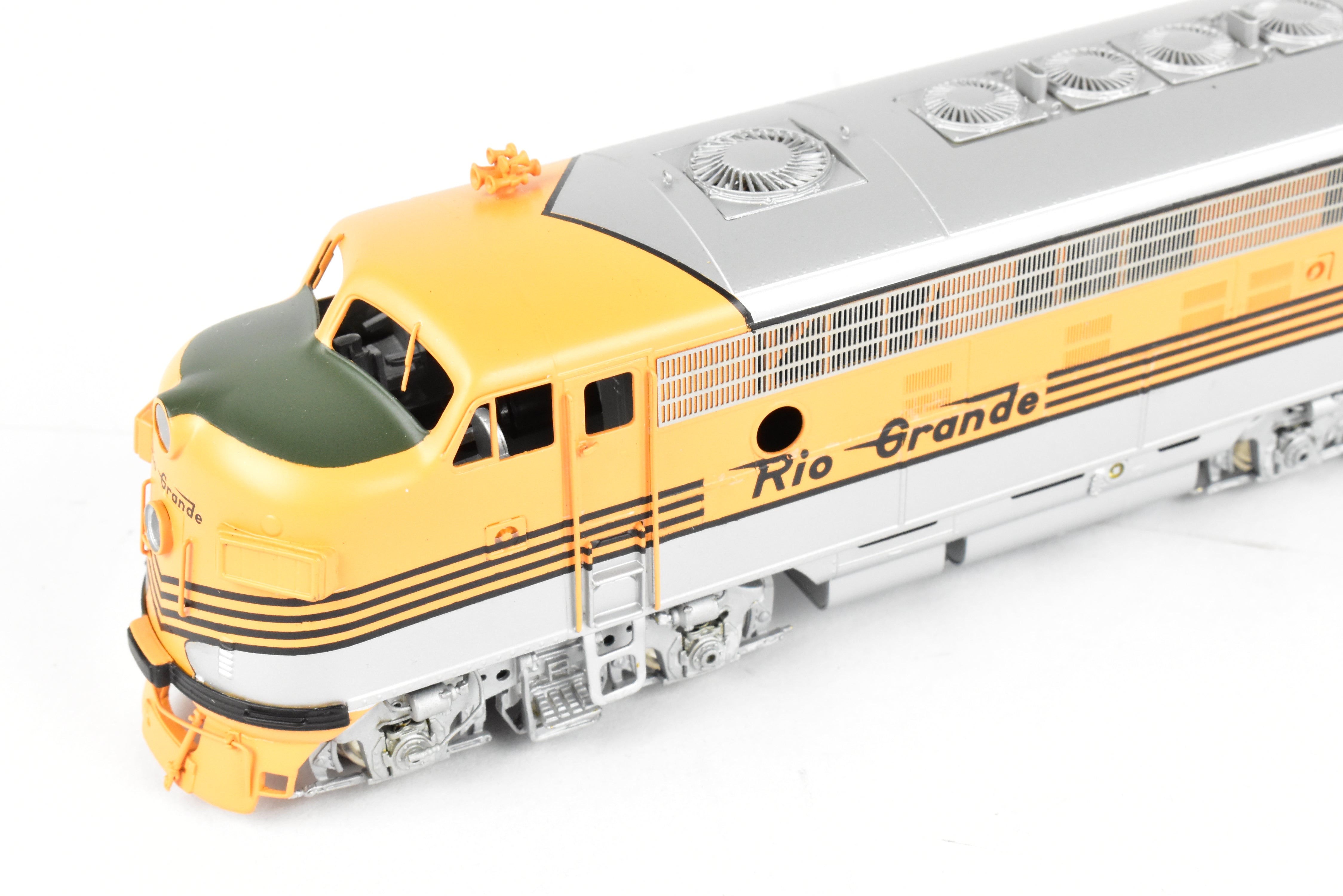 HO Brass Oriental Limited D&RGW EMD F7 A/B/B/A Set, 1500 HP, 5-Stripe Paint