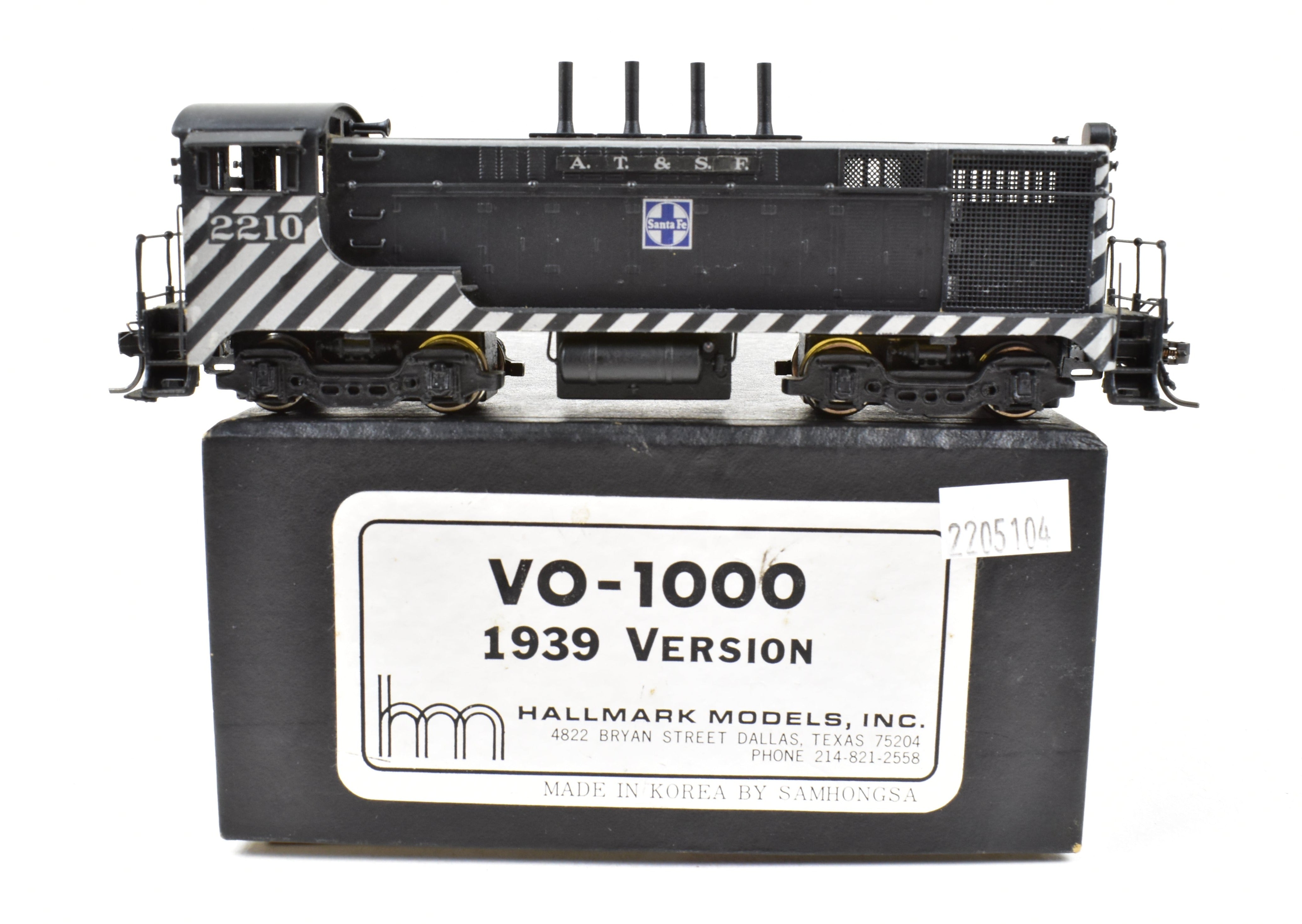 HO Scale Brass Hallmark Models ATSF - Santa Fe Baldwin VO - 1000 Diesel Switcher Model of the 1939 Version with Custom Painting