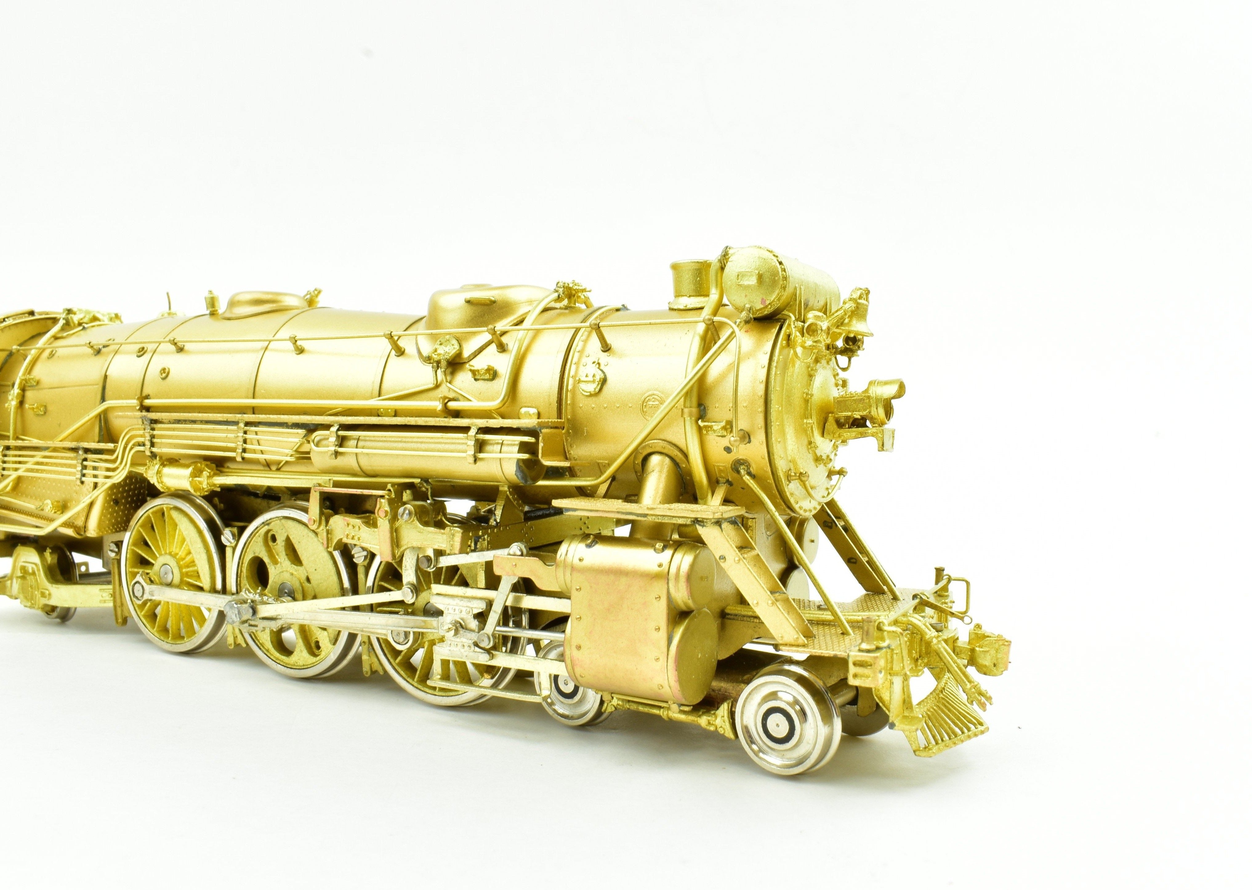 HO Scale Brass Key Imports Erie Railroad K - 5a 4 - 6 - 2 Pacific Steam Locomotive Model from 1941 Era