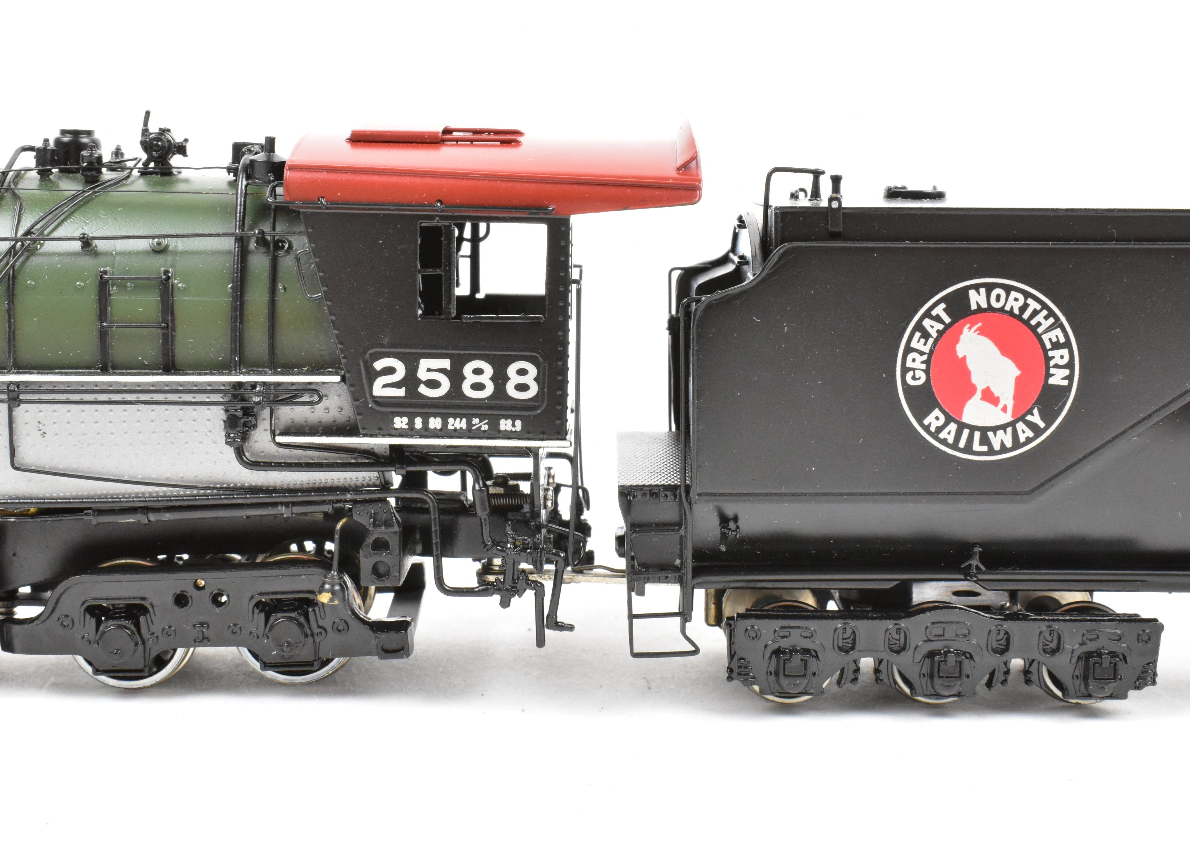HO Brass GN Great Northern S-2 4-8-4 Professionally Painted by Hal Maynard