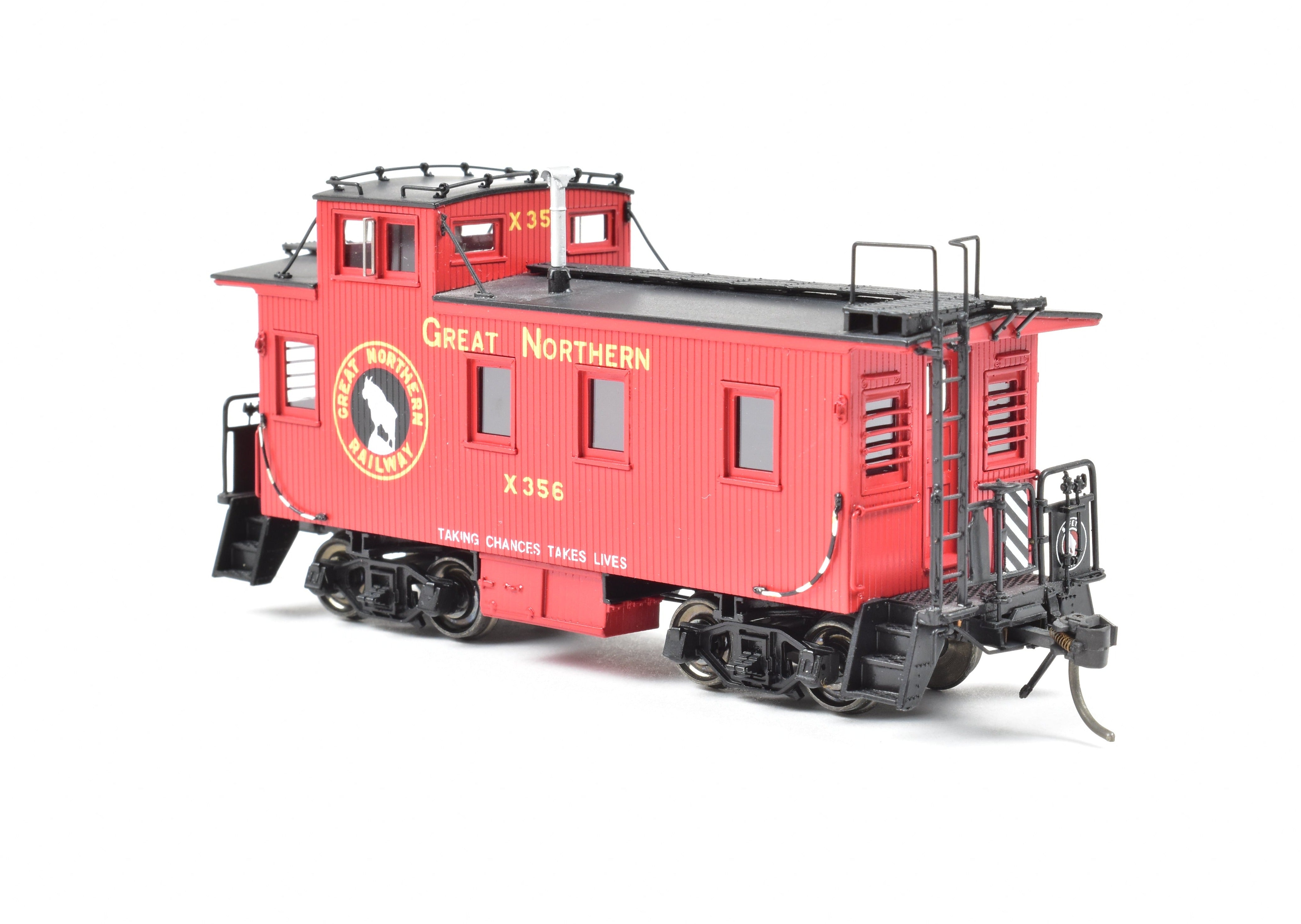 HO Scale Brass Challenger Imports Great Northern 25' Wood Caboose, Later Version X356