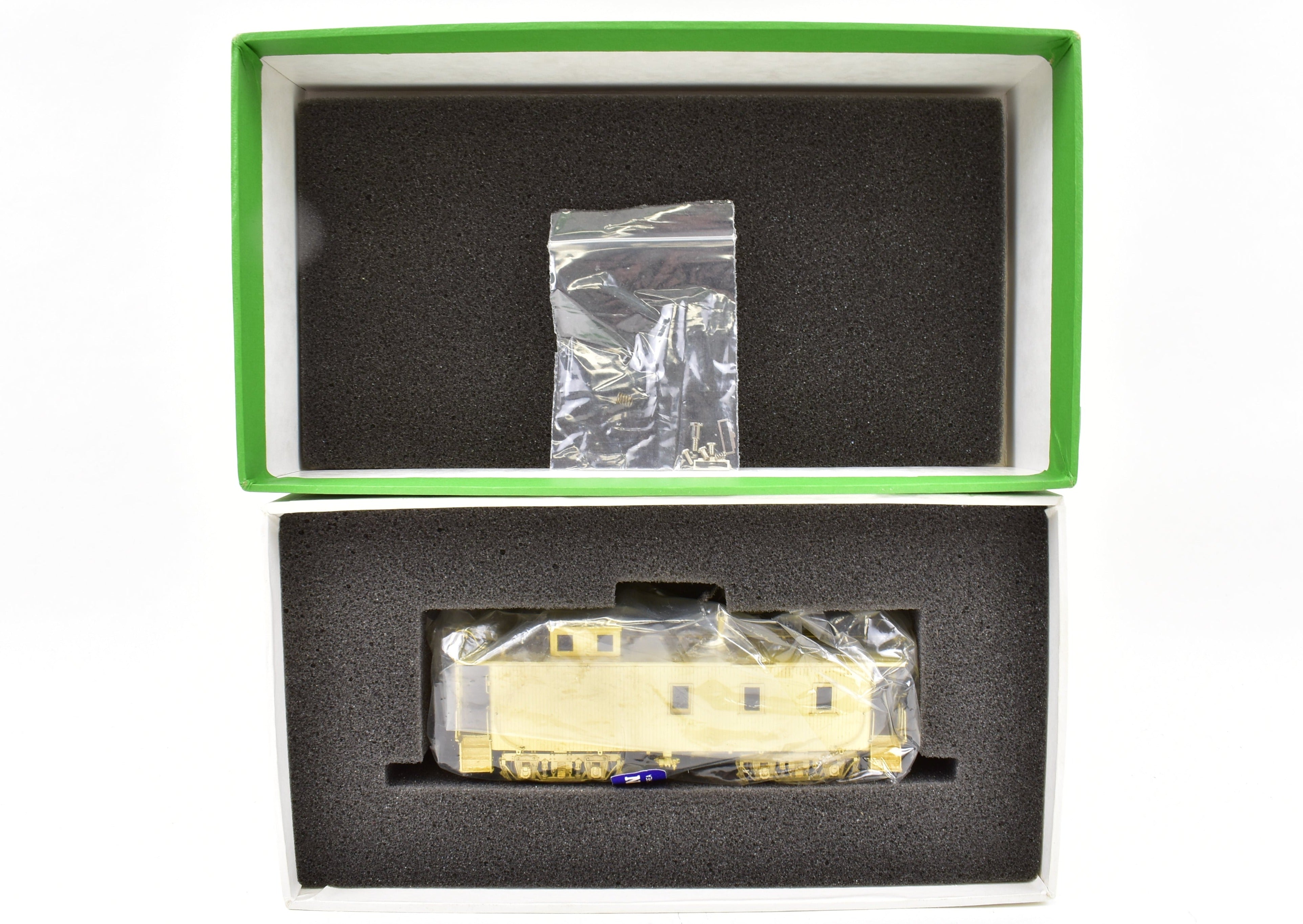 HO Brass OMI C&NW Wood Caboose End Windows Only, Minor Box Wear
