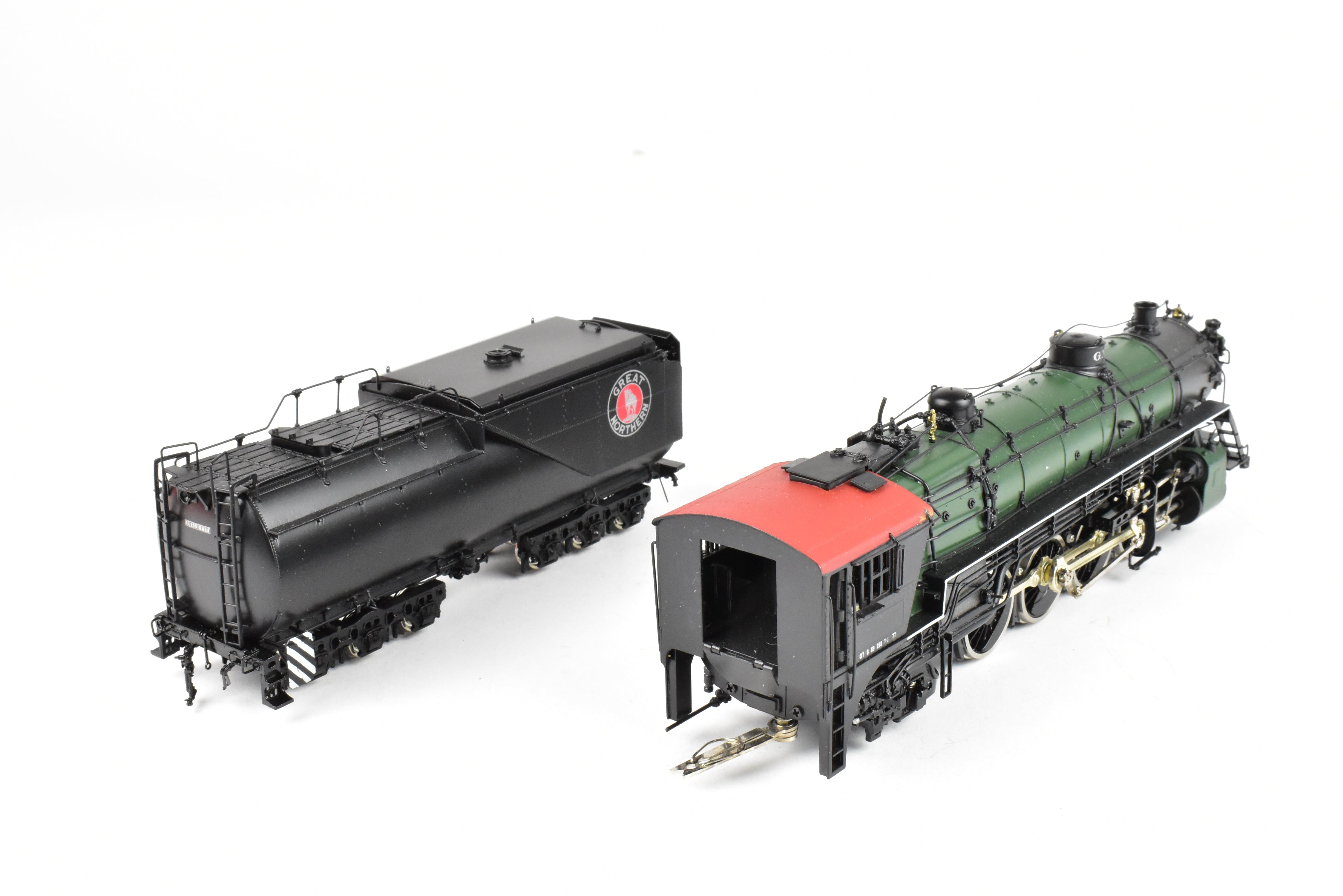 HO Scale Brass Model Train - Precision Scale Co. (PSC) Great Northern Class O - 7 with Vestibule Cab 2 - 8 - 2 Freight Locomotive