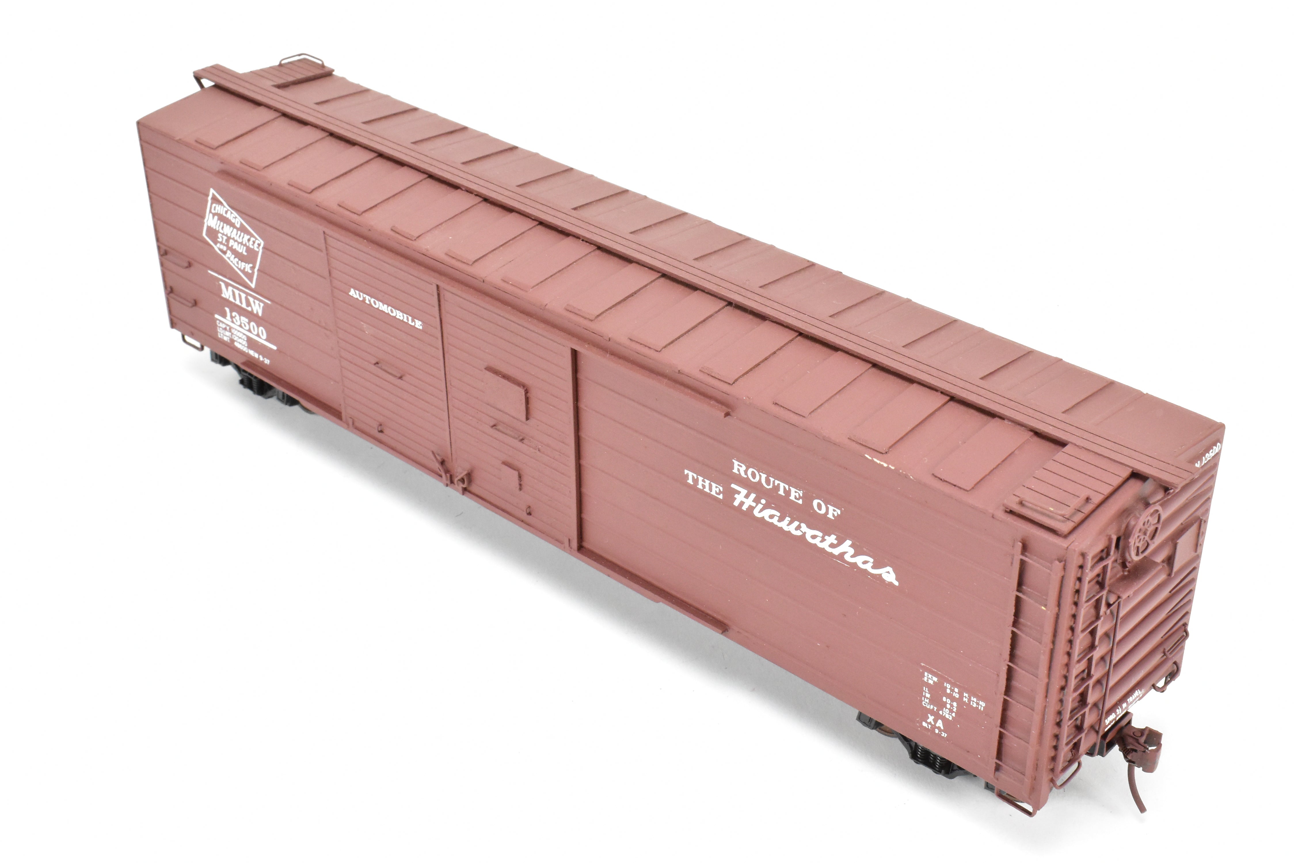 O Scale Model Train Resin Rails Unlimited MILW - Milwaukee Road 50-Foot Double Door Boxcar, Custom-Built and Professionally Painted, Numbered 13500