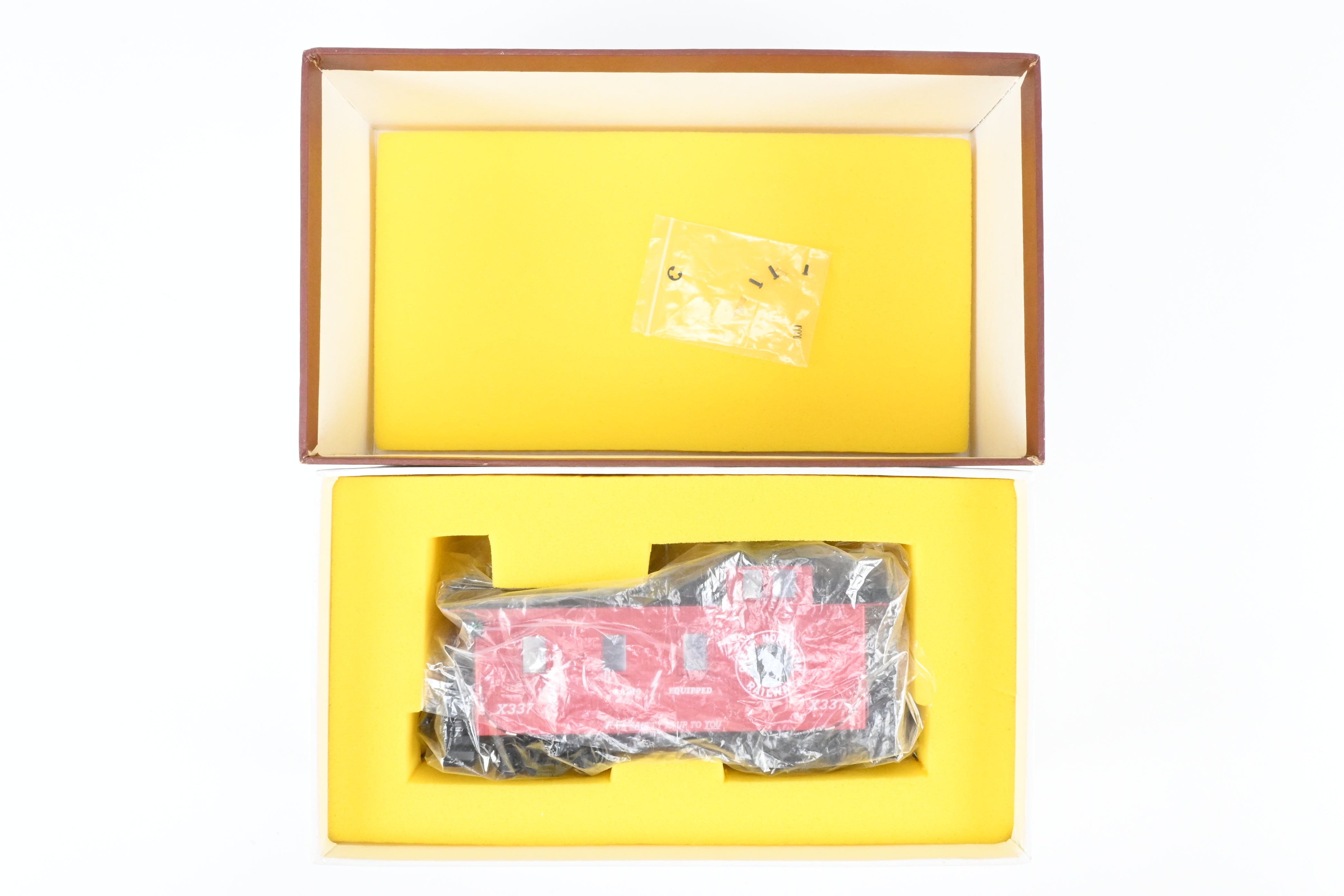 Collectible Great Northern Wood Caboose FP #X337 Collectors Edition Model by Beaver Creek Model Co. in Brass