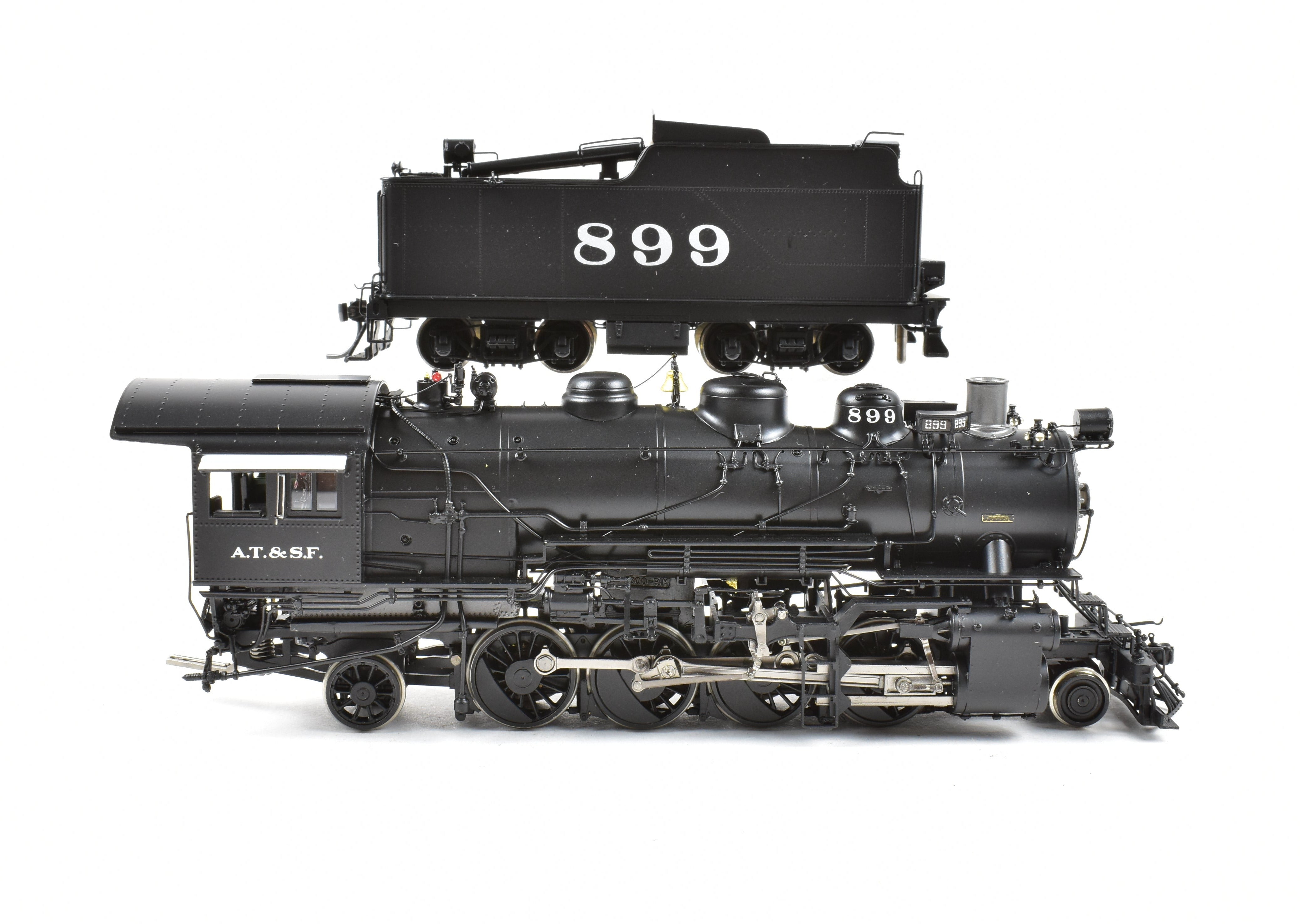 HO Scale Brass Division Point AT&SF 2-8-2 FP #899 with 8500 Gal Coal Tender