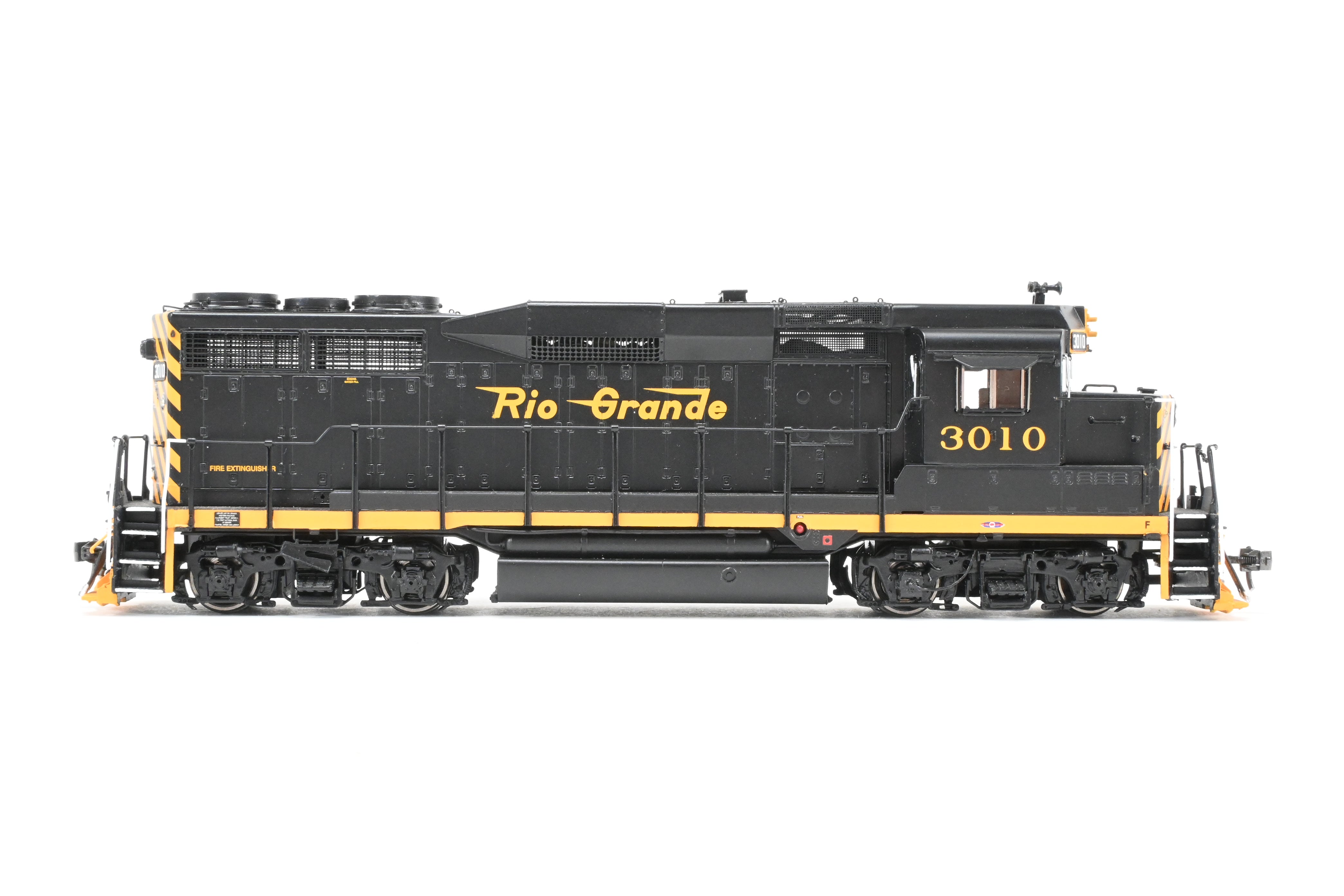 HO Scale Brass D&RGW EMD GP30 FP #3010 Black/Orange Model by Overland with DCC