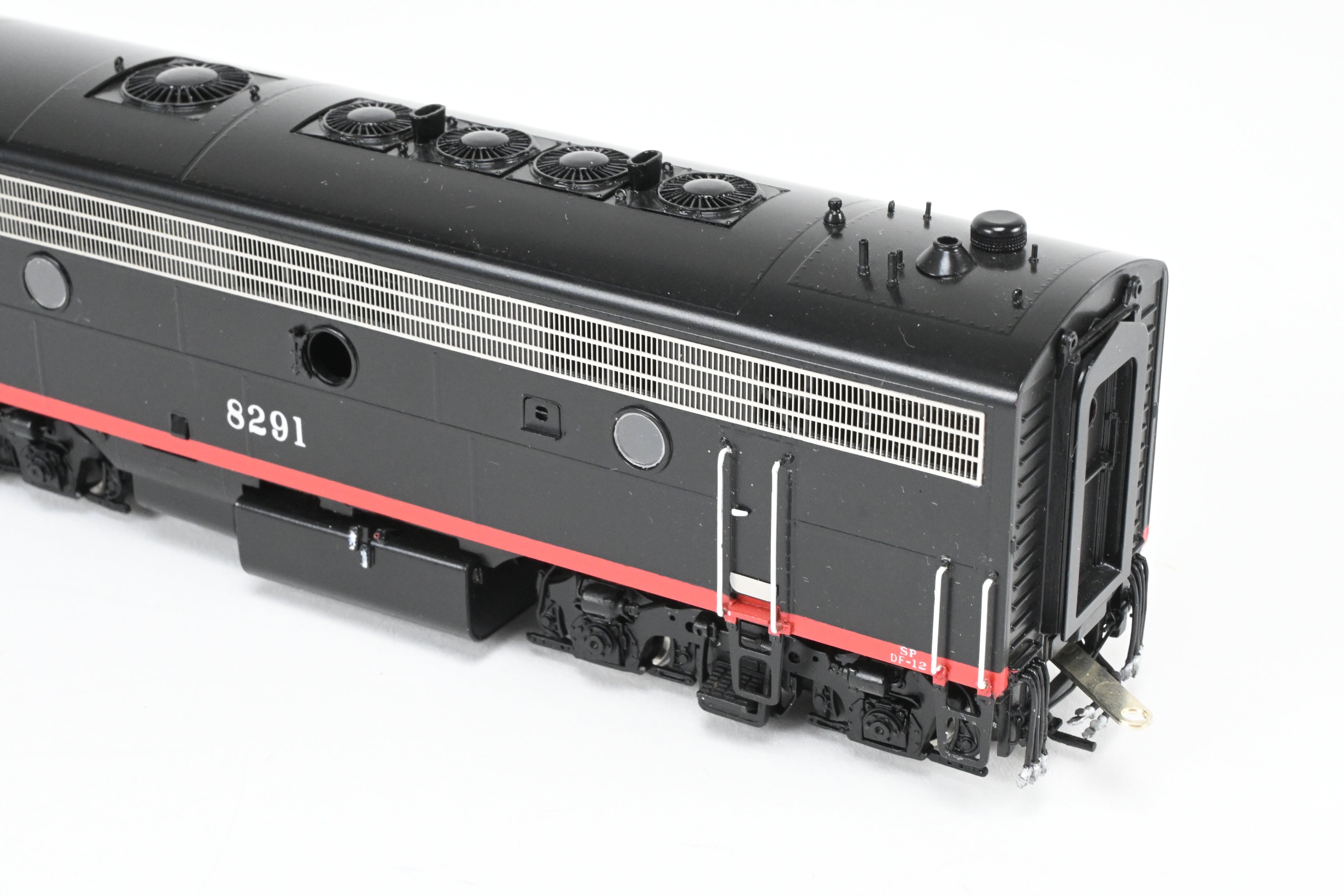 HO Scale Brass EMD FP7A/F7B Set in SP Black Widow Scheme