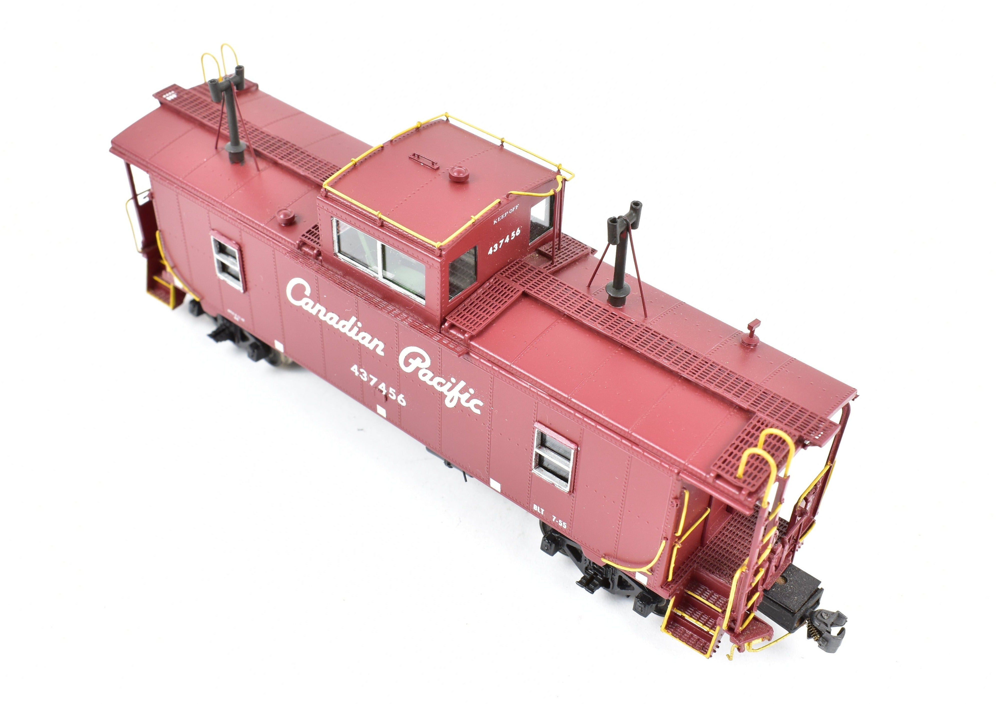 HO Scale Brass OMI - Overland Models, Inc. Canadian Pacific Railway Steel Caboose with Centered Straight Cupola Professionally Painted #437456