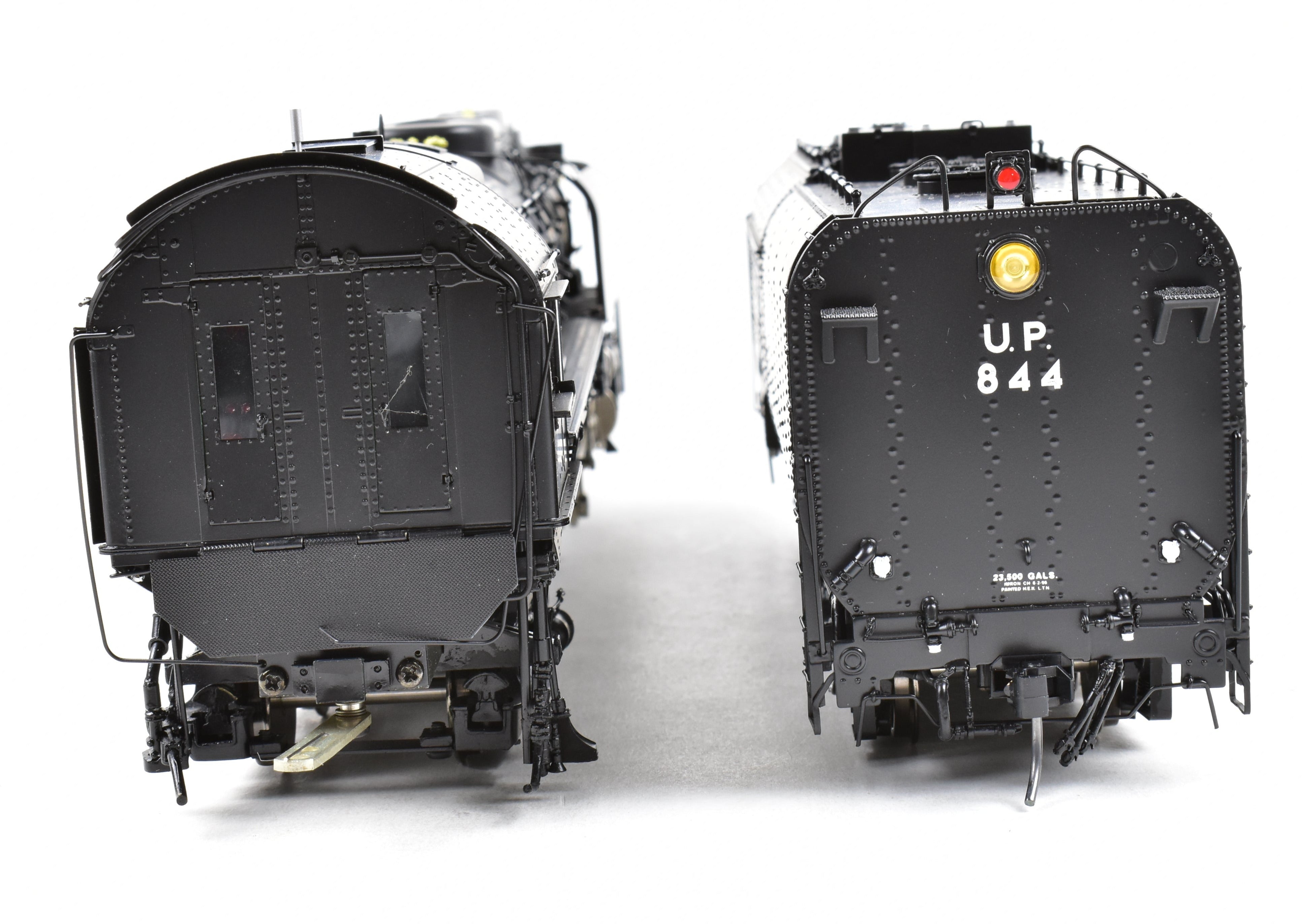 O Scale Model Train - Overland Models, Inc. Union Pacific FEF - 3 4 - 8 - 4 Steam Locomotive from the 1996 - 1997 Excursion Era
