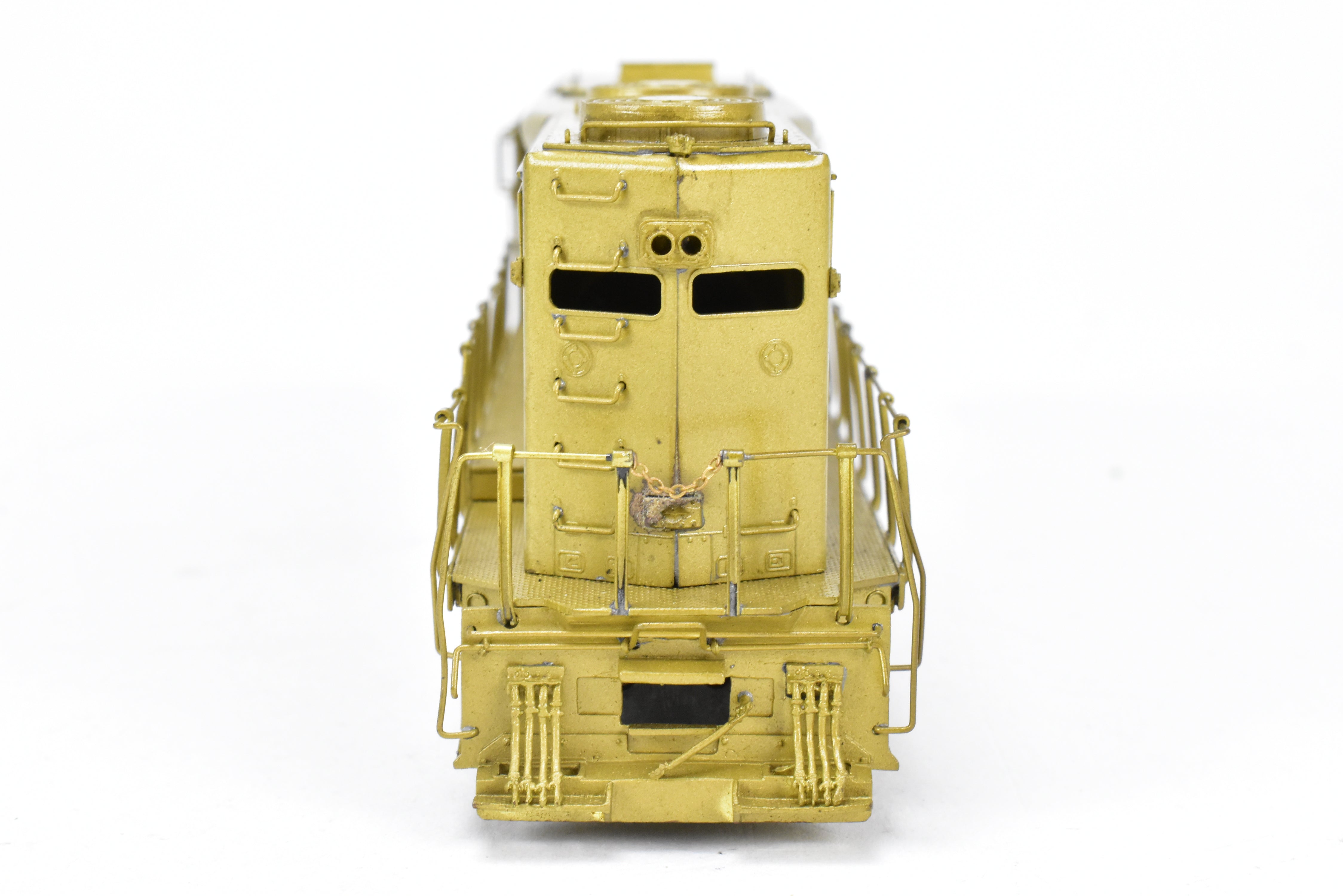 HO Scale Brass Model Train - Overland Models Inc. EMD GP35 Locomotives of Various Roads with Dynamic Brakes and Nose - Mounted Headlight in N Scale
