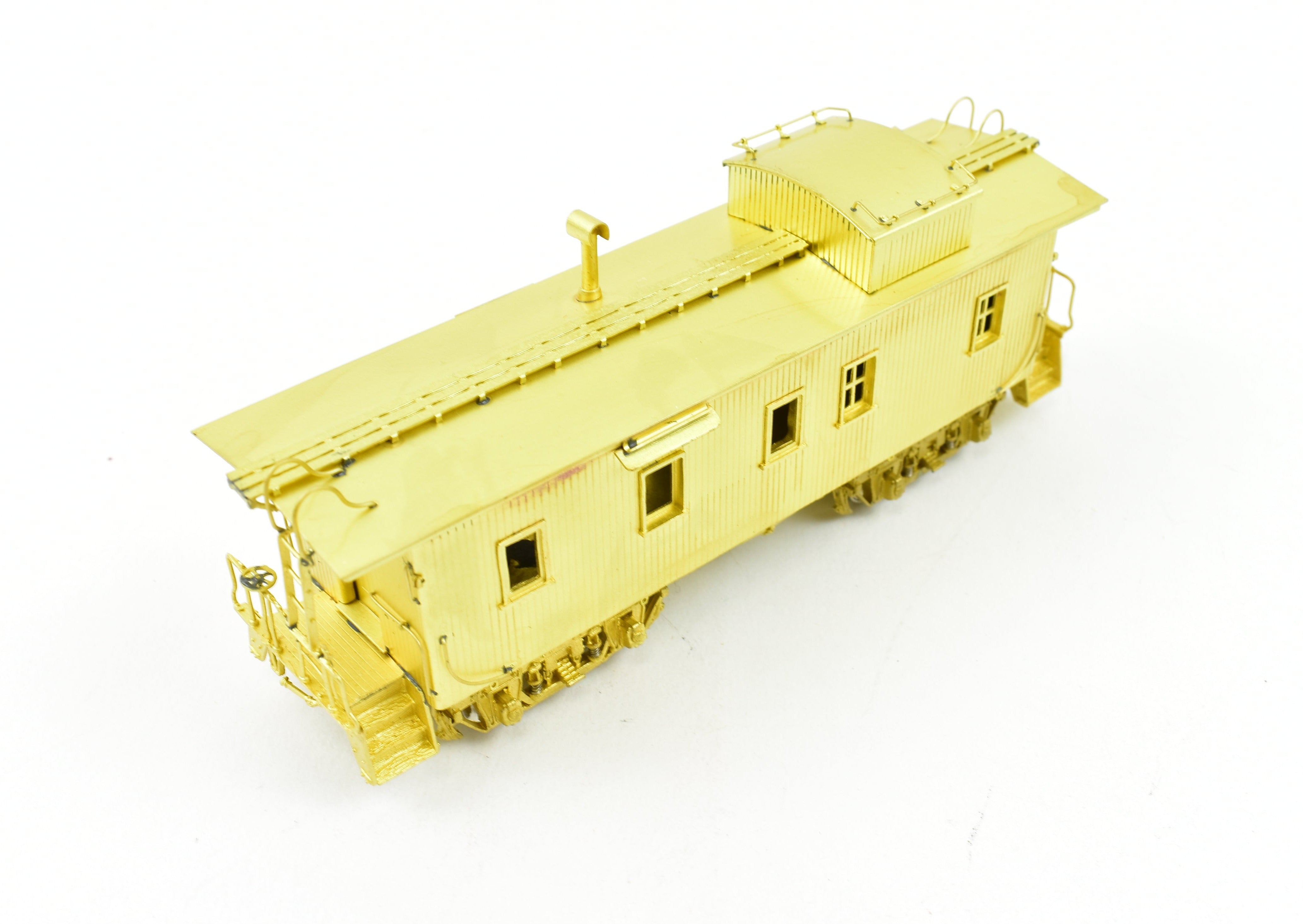 HO Brass OMI - C&NW Wood Caboose with Omitted Cupola Side Windows, Like New